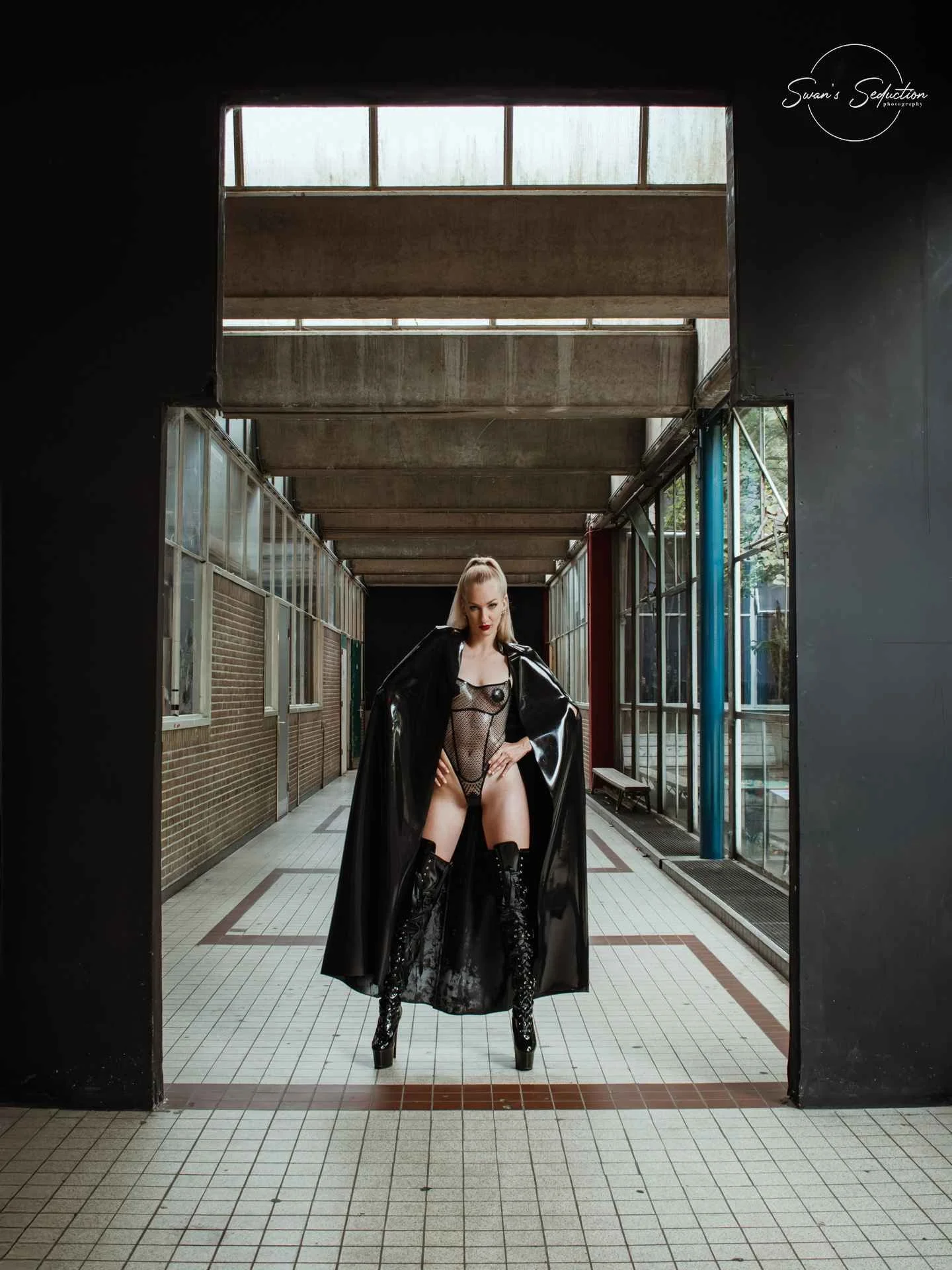 LOGO.07.25.LatexPeach.JaneObscura-37 (1).jpg