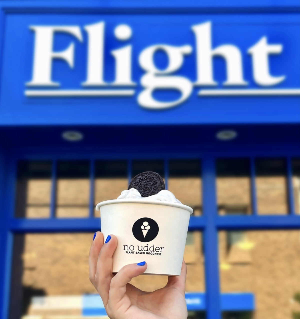 Flight Cafe &amp; Lounge