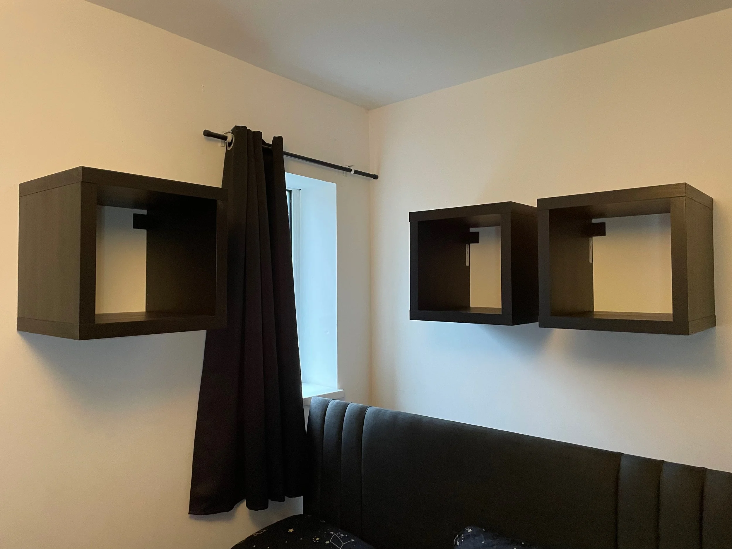 Blinds and Flat Packs