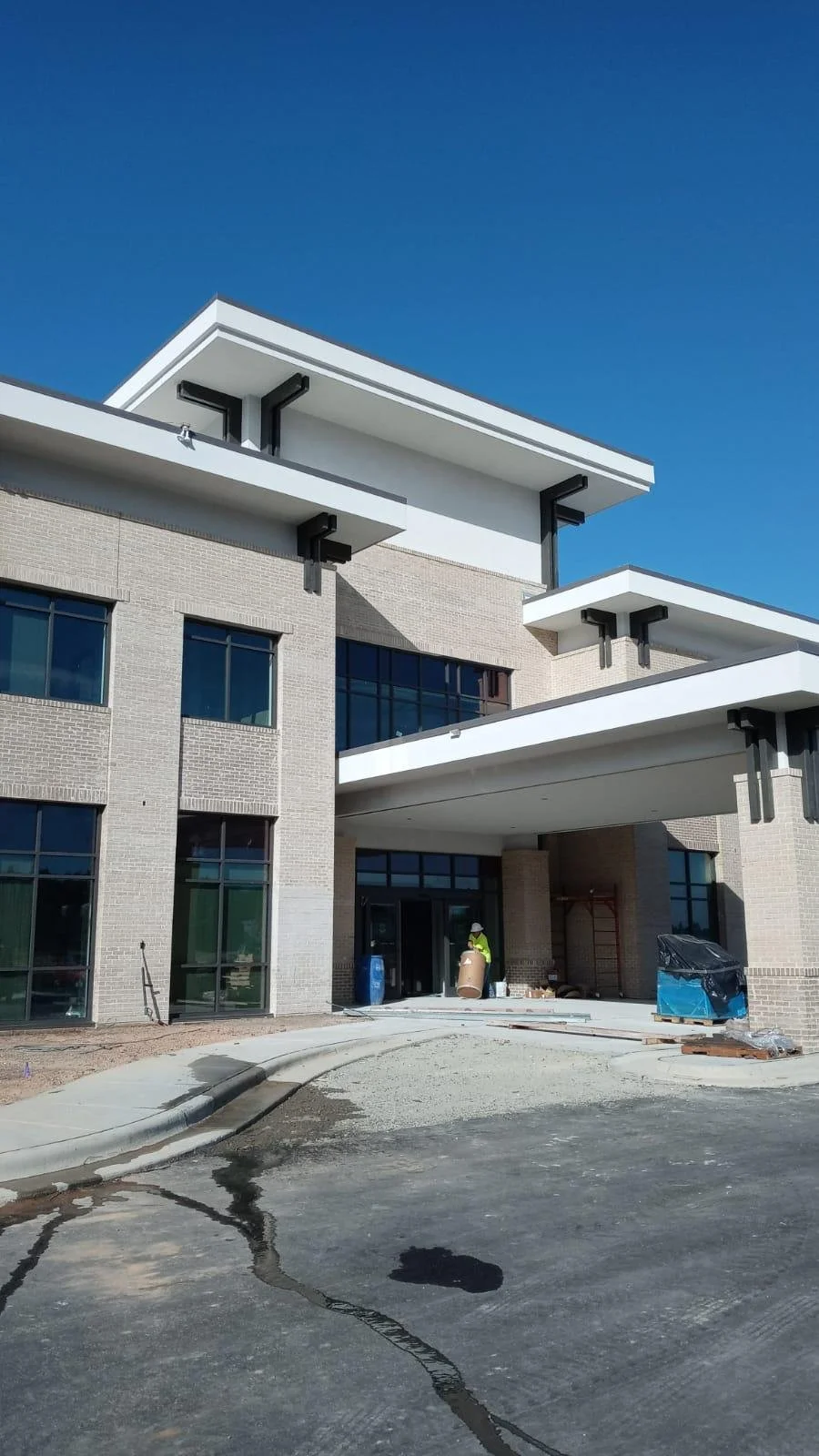 5 Signs Your Office in Greensboro Needs Professional Cleaning