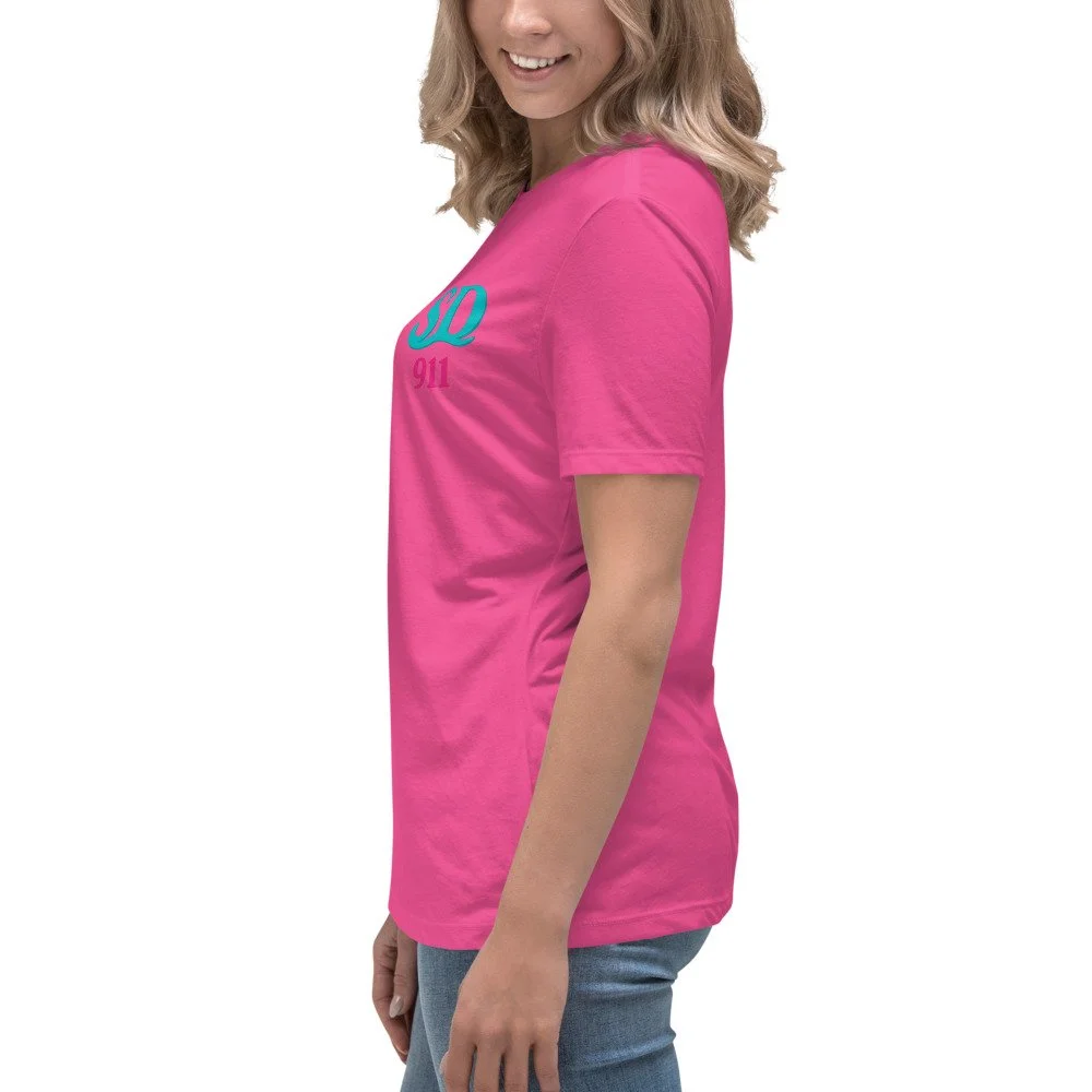 womens-relaxed-t-shirt-berry-left-68b2fa9272158.jpg