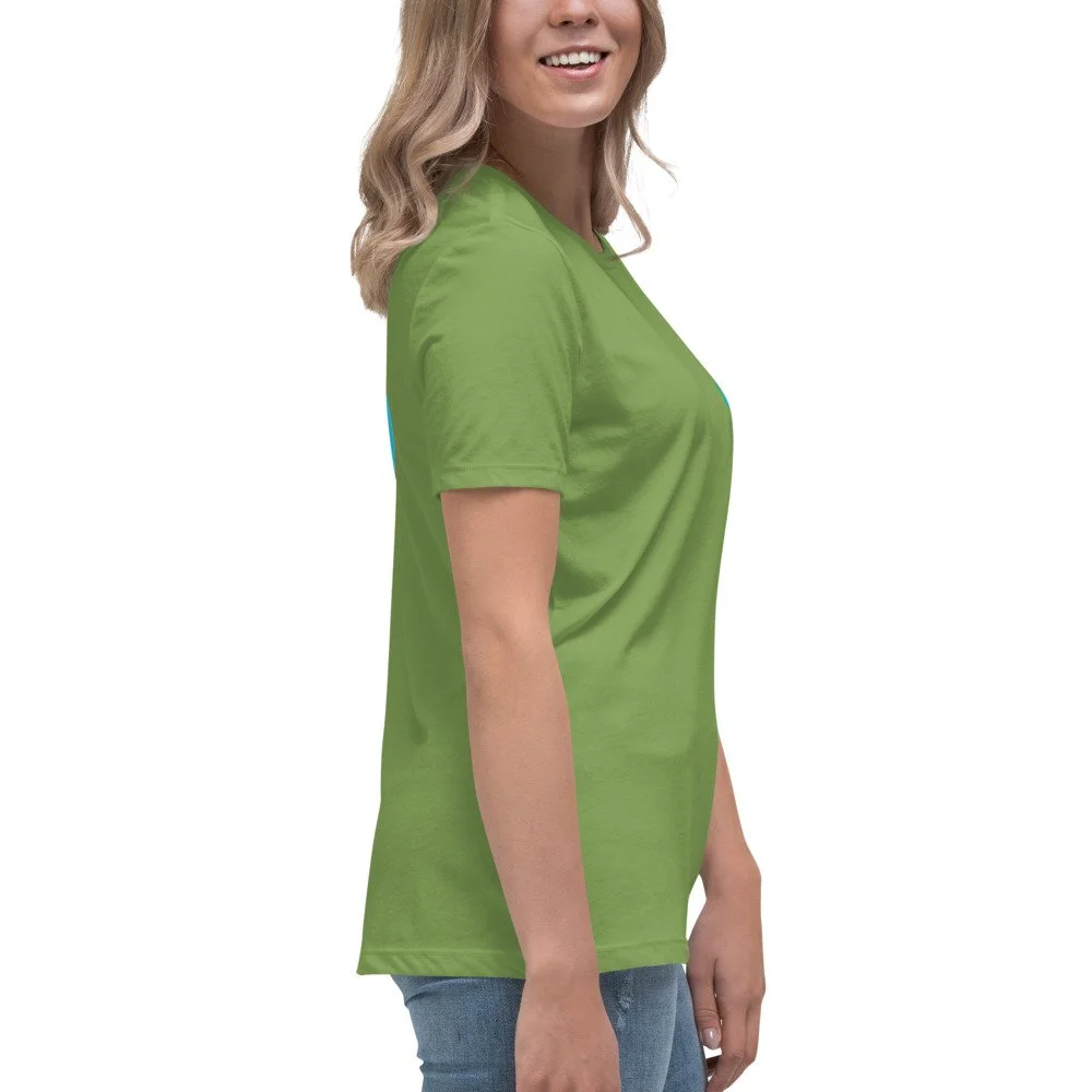 womens-relaxed-t-shirt-leaf-right-68b2fa9273658.jpg