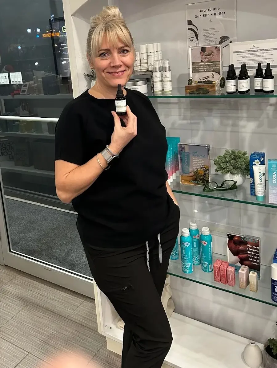 Greta’s Holiday Pick: Sugarmoon Hyaluronic Acid + Vitamin B Serum