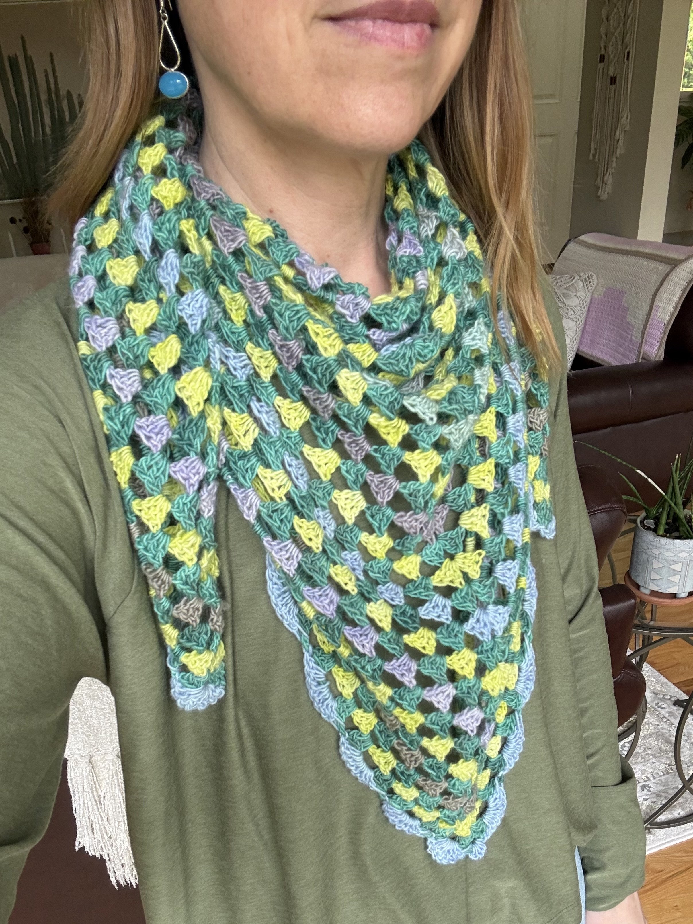 Triangle Granny Shawl with Scalloped Edge