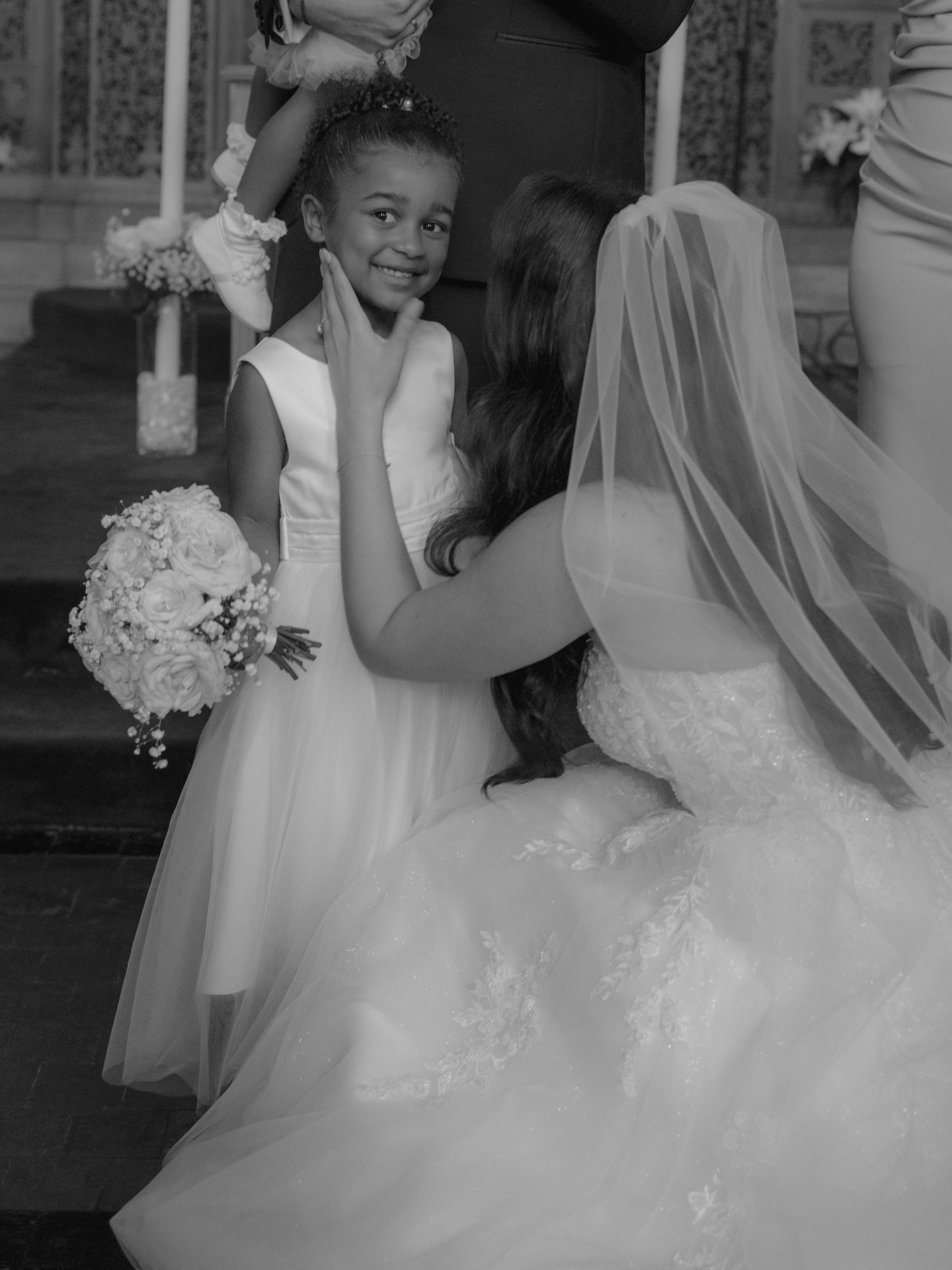 Little moments, big memories 🤍

Second shooting for @sophotographyuk.weddings 📸 🖤 

.

.

.

London wedding photographer 
Documentary style wedding photography

#londonweddingphotographer #londonwedding #weddingphotography