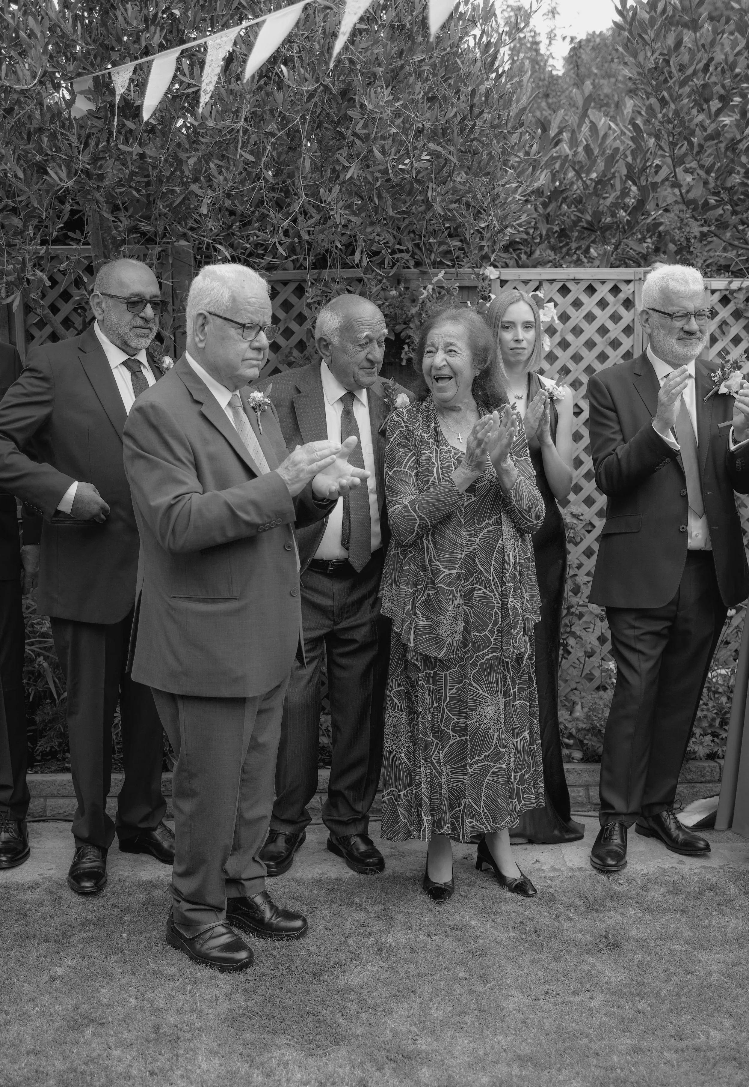 family watching a stolisma 