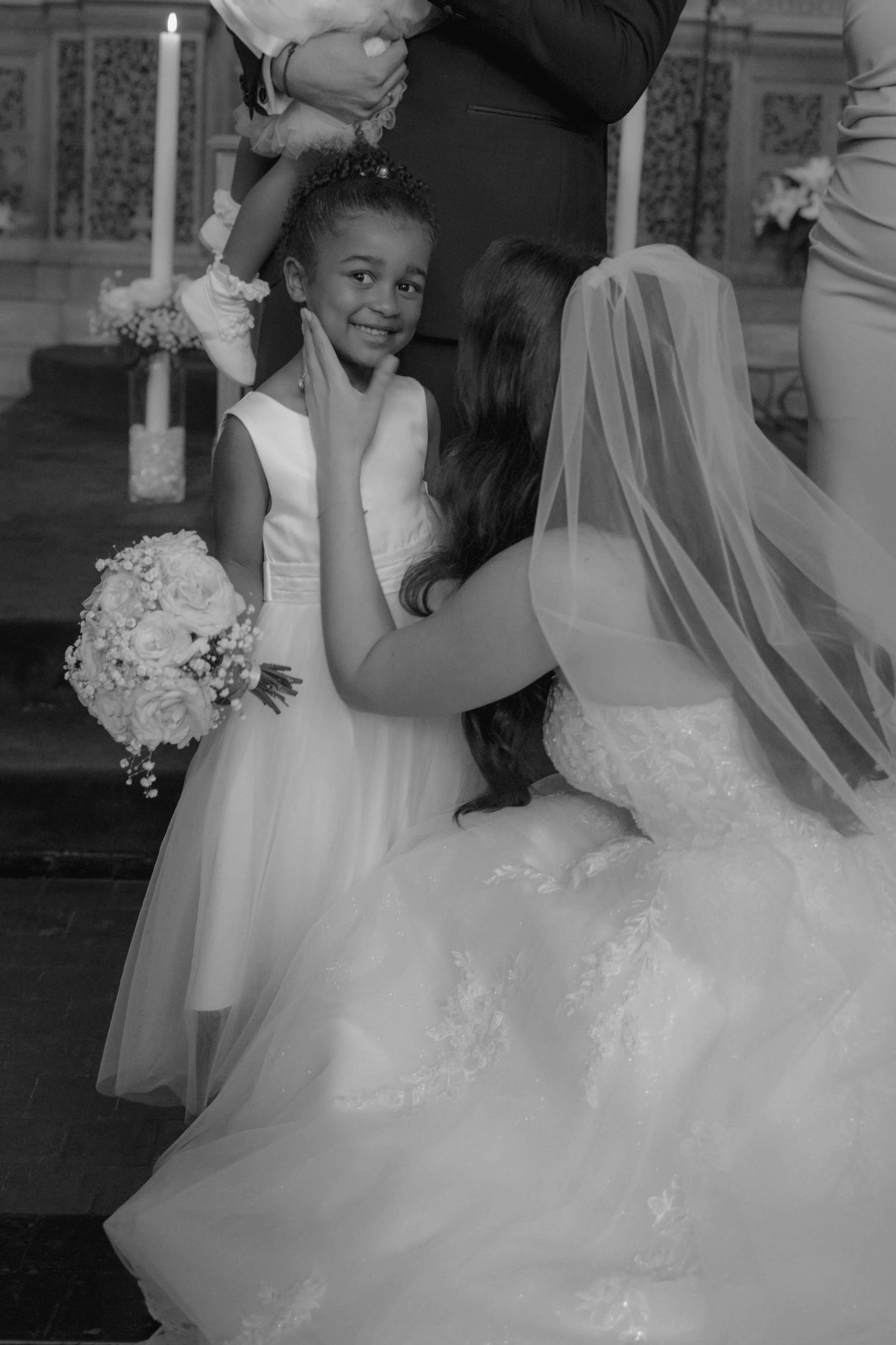 bride with her flower girl