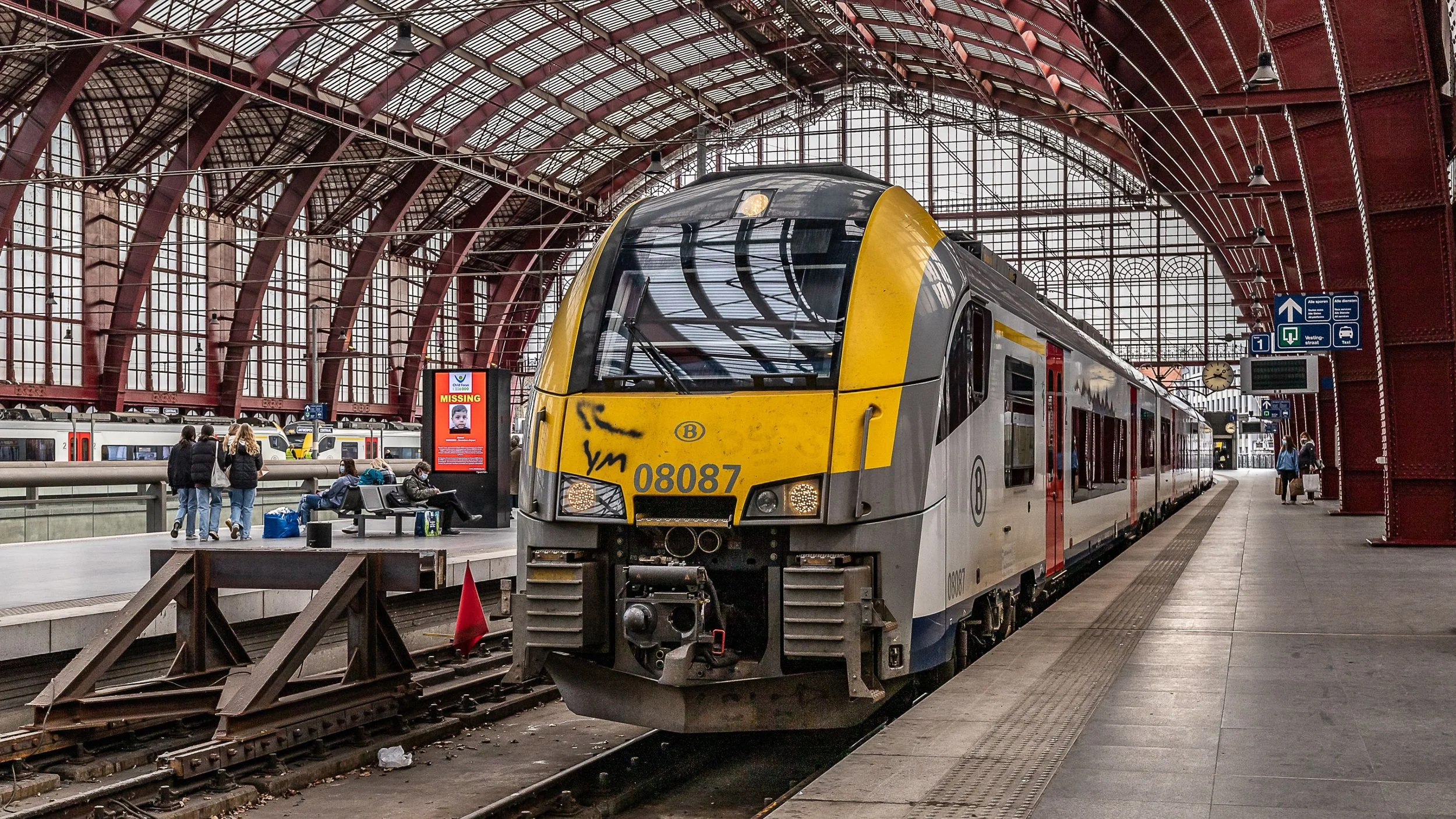 Rail | Enhance Rail Projects Today — Reeves Project Management