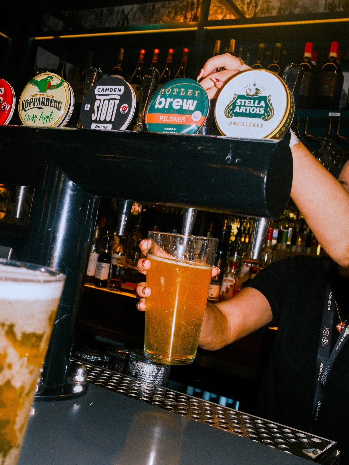 Fresh from the tap and ice cold. Our Motley Brew is waiting for you. Come grab yours while it lasts 🍻

#Motley #MotleyManchester #YOTEL