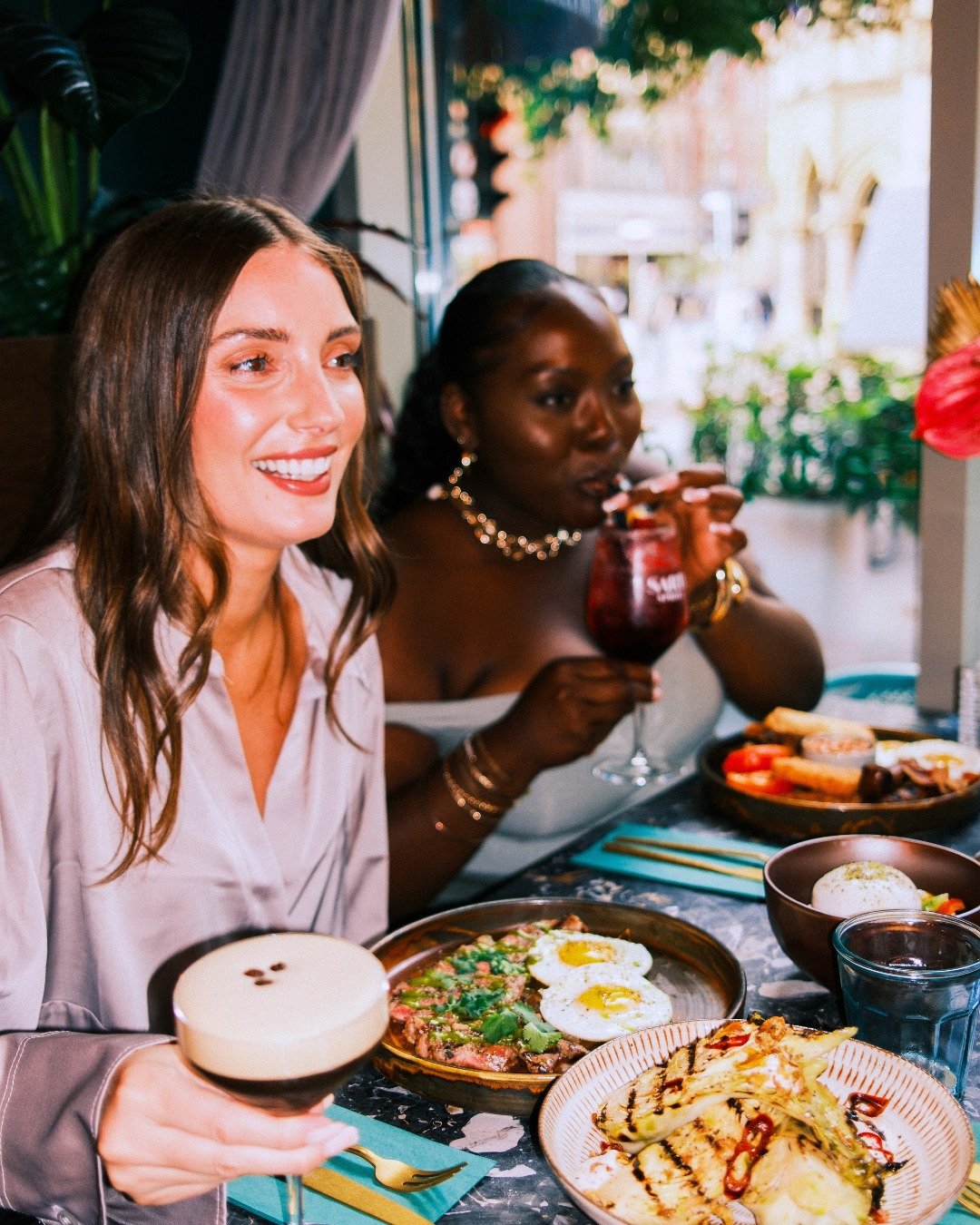 Sparkle season is still here, and so is your excuse to escape to Motley for bottomless brunch. 🤫 🥂

Pick any large plate, settle in with unlimited drinks for 90 minutes, and let the afternoon take its course for only &pound;40pp.

We&rsquo;re pouri