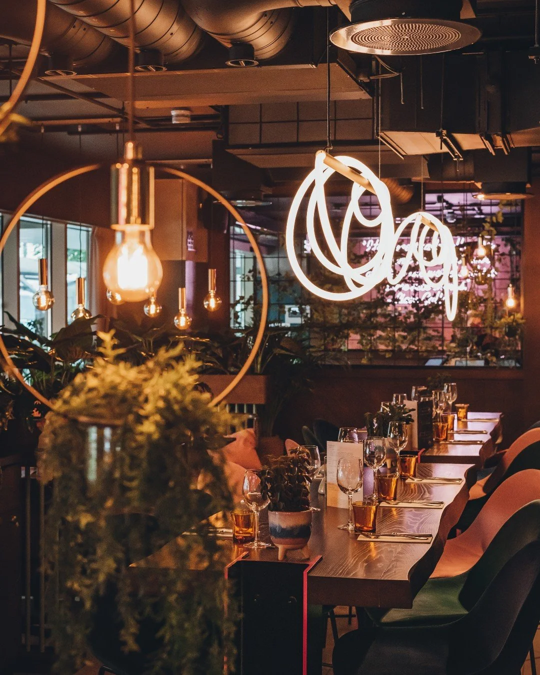 Sundays are for slowing down and recharging ☕ 

Settle into your favorite corner and stay awhile