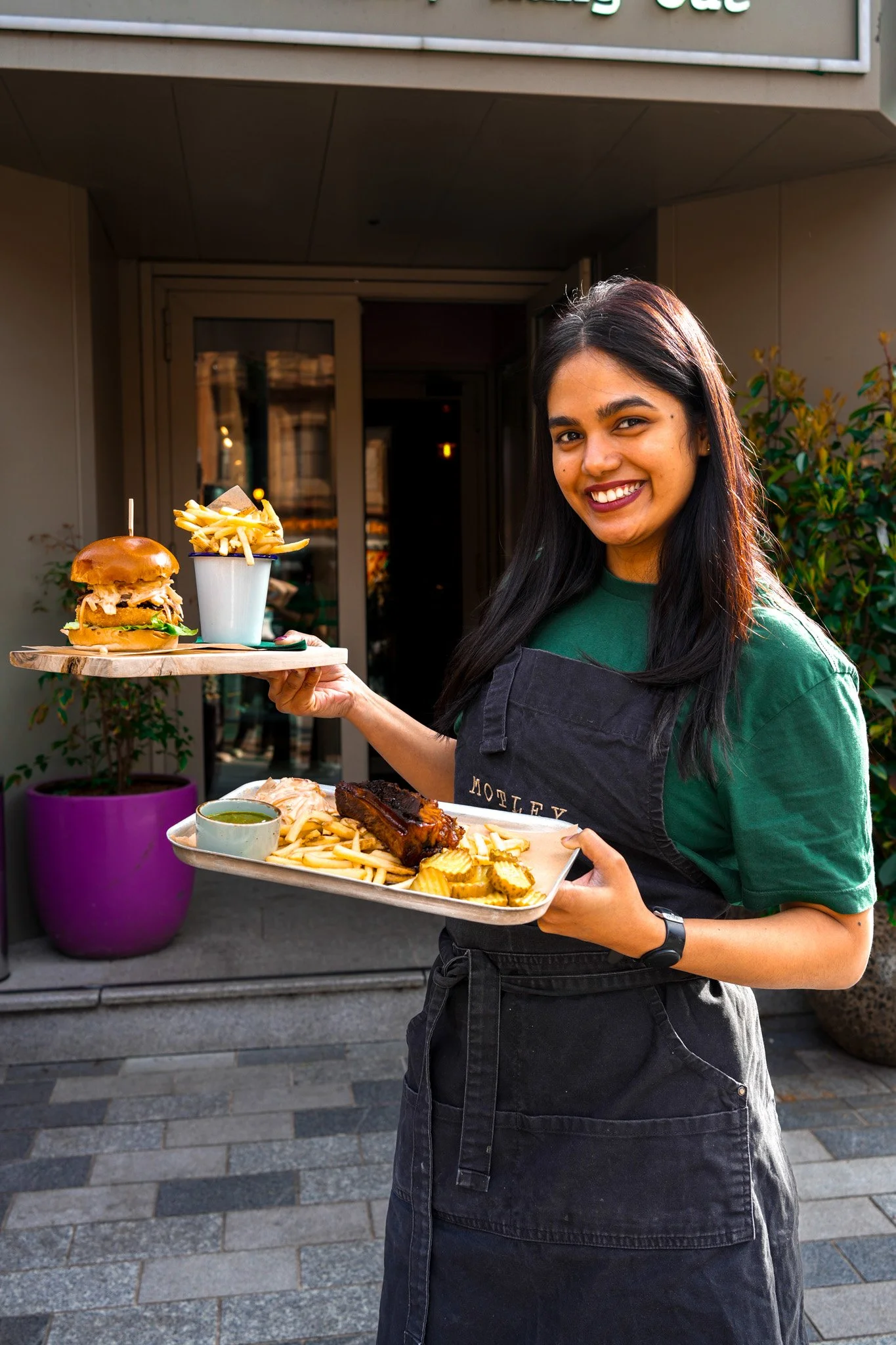 Which are you ordering? 😍🥂

This is your sign to try one of our new menu dishes this weekend at Motley, the perfect destination for date night, mid-shop stop or meal before the big night out with the gang.

(book now: https://bit.ly/motleybooking)