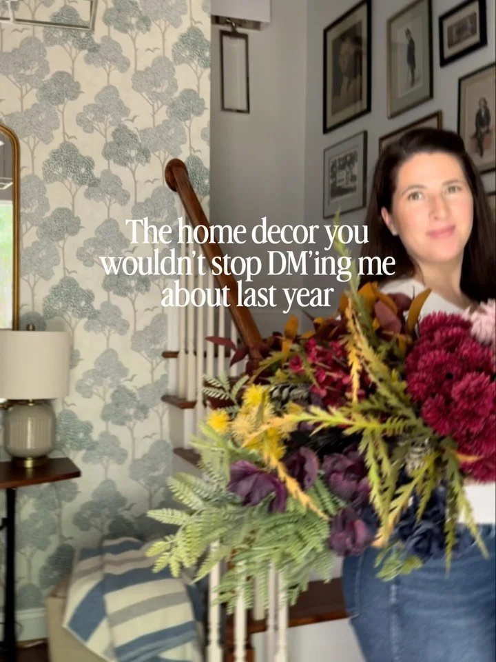 The items you wouldn&rsquo;t stop DM&rsquo;ing me about last year 👀
Bar stools, seasonal florals, textured peel-and-stick wallpaper, smooth-glide curtain rings, and our dining table all in one place.

If you&rsquo;ve ever asked me for a link, it&rsq