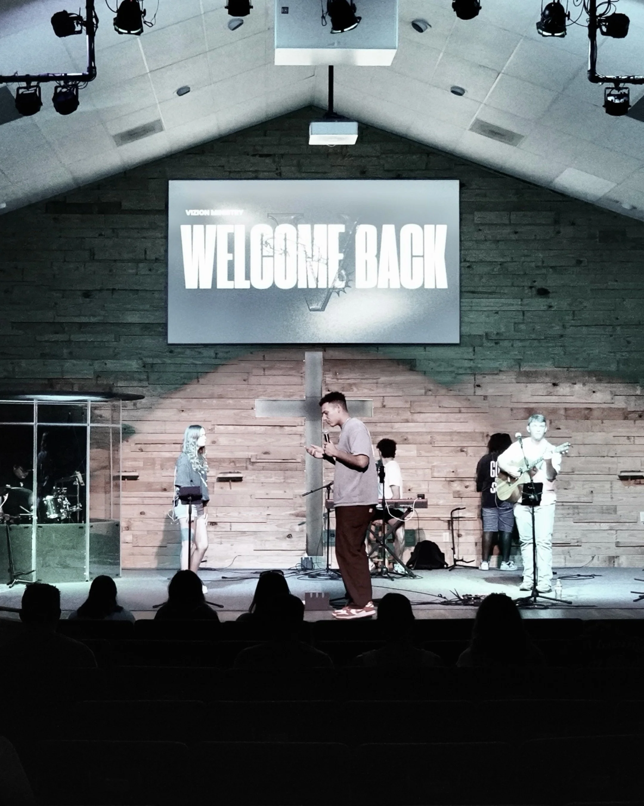 VIZION WORSHIP NIGHT RECAP

Psalm 126:3

"The Lord has done great things for us, and we are filled with joy.&rdquo;