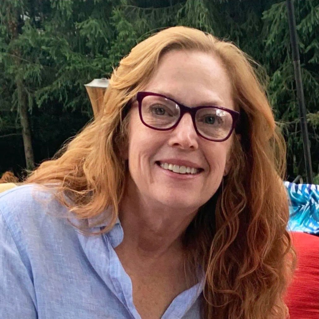 Headshot of Carolyn Hartmann