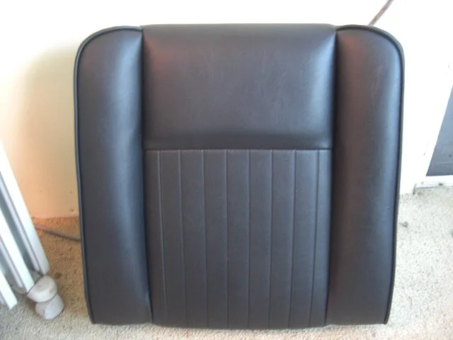 Land Rover Seats 109_01.jpg