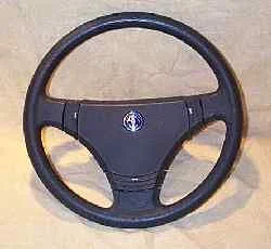 SAAB 9000 (1991) steering wheel