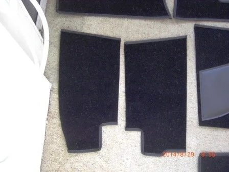 Black Carpet Set 100_Deep Pile Wool, XKE Coupe, Series 1_2 '61 to '71, Beige or Black_04.jpg
