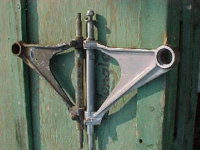 Jaguar XKE Series III Top Wishbones (Used Pair)