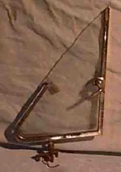 Jaguar XJ6 Series I vent Window