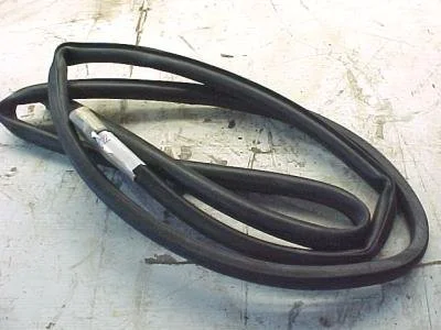 A Post Seal, RH, XKE, Series 3, '71 to '74