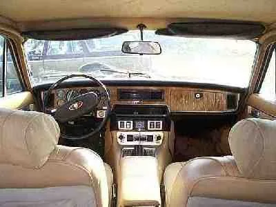Jaguar XJ6, 1975,  Parts Car, Red