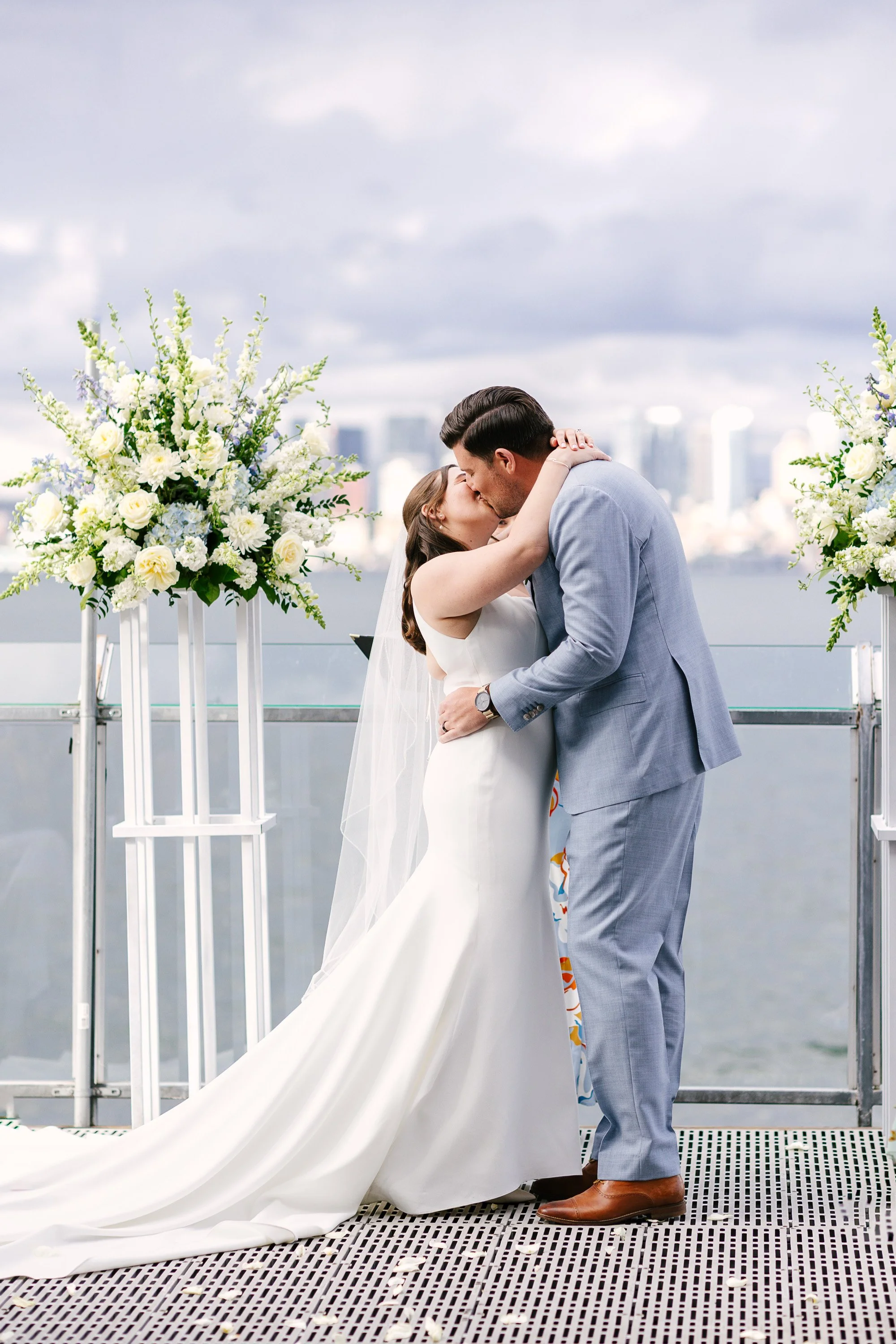 vancouver wedding photographers waterfront wedding venue photos -2.jpg