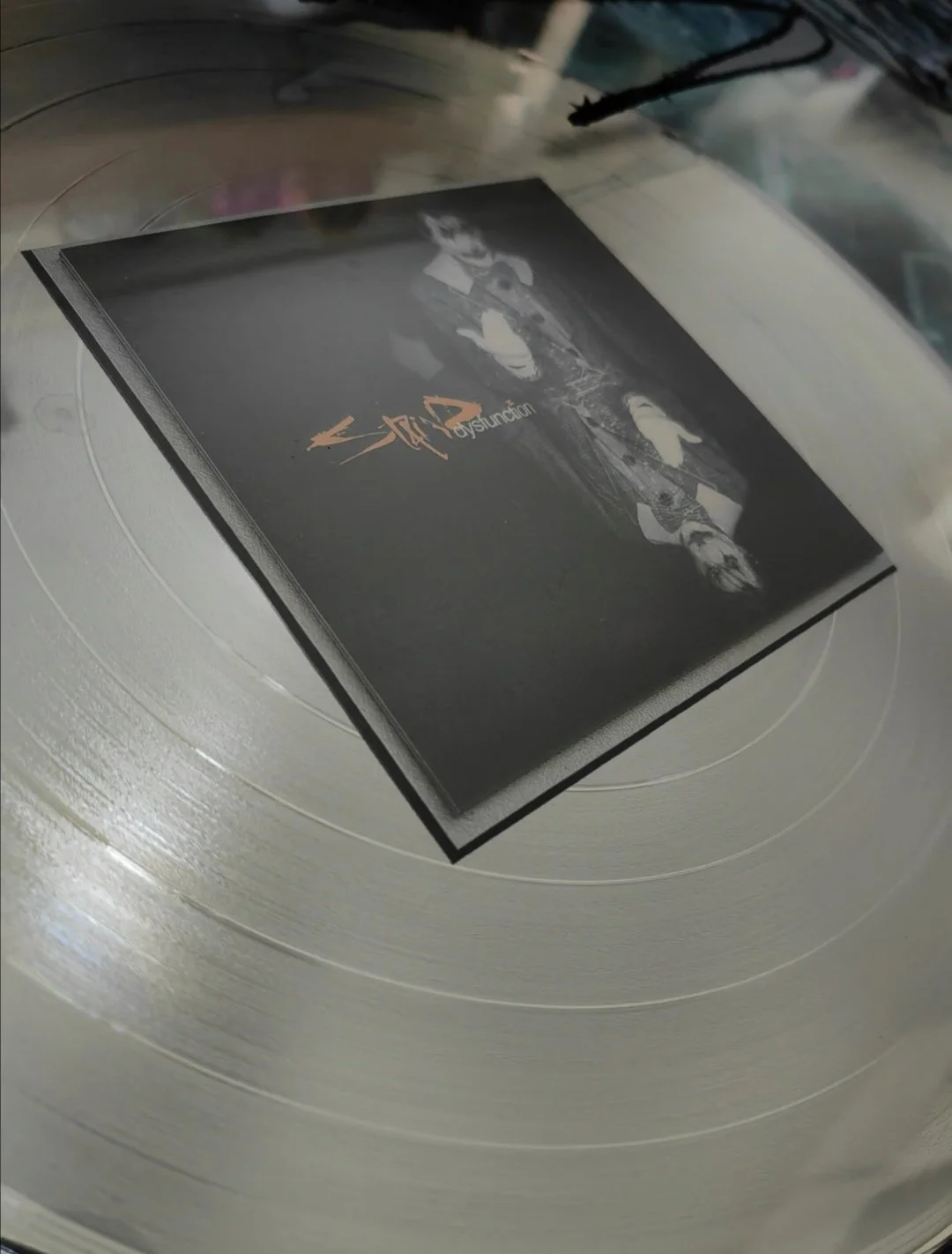 staind-break-the-cycle-dysfunction-platinum-award-riaa-e.jpg