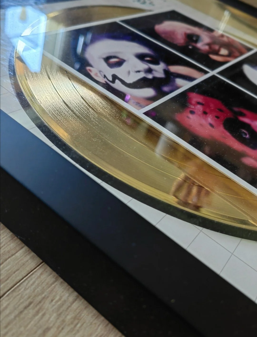 mudvayne-ld-50-gold-record-award-d.jpg