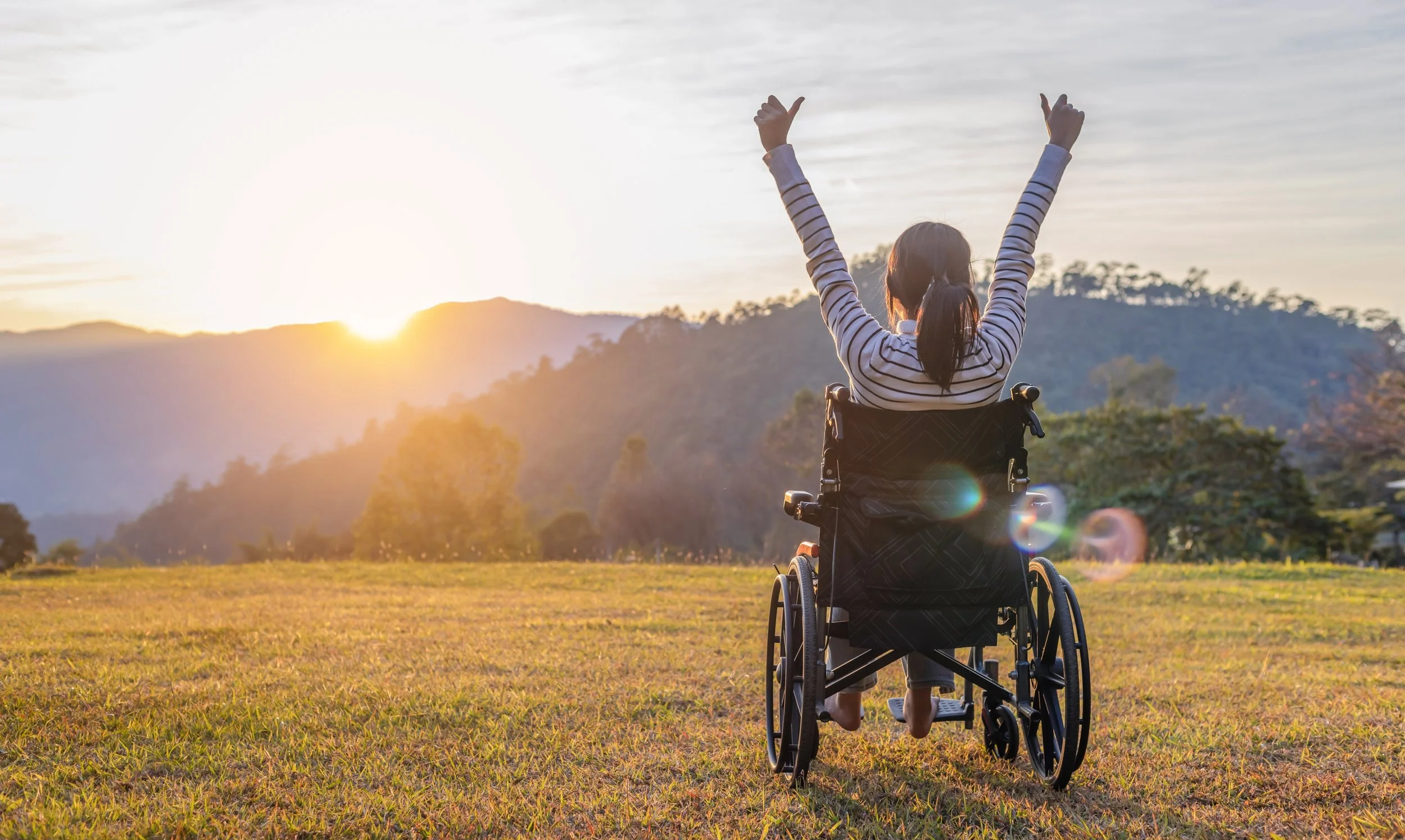 Child with brain injury celebrating after neuropsychology intervention