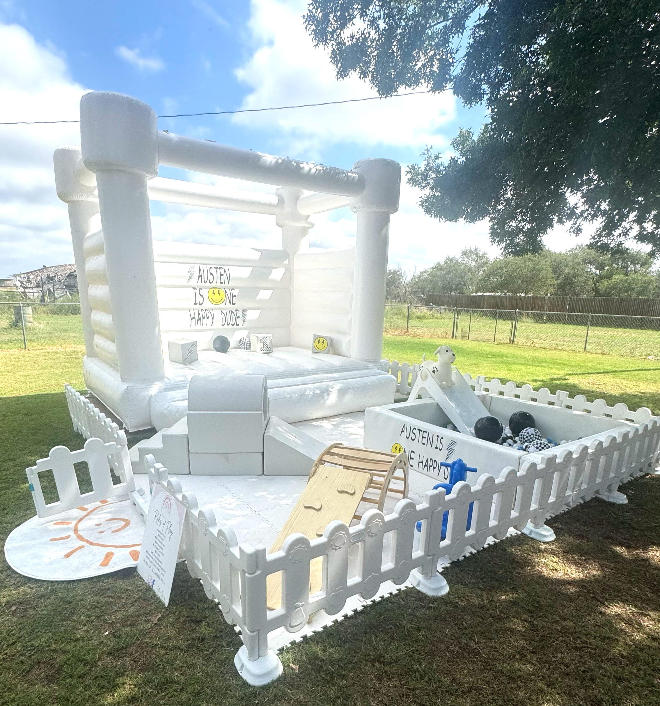 Diego's area with 13X13 bouncer