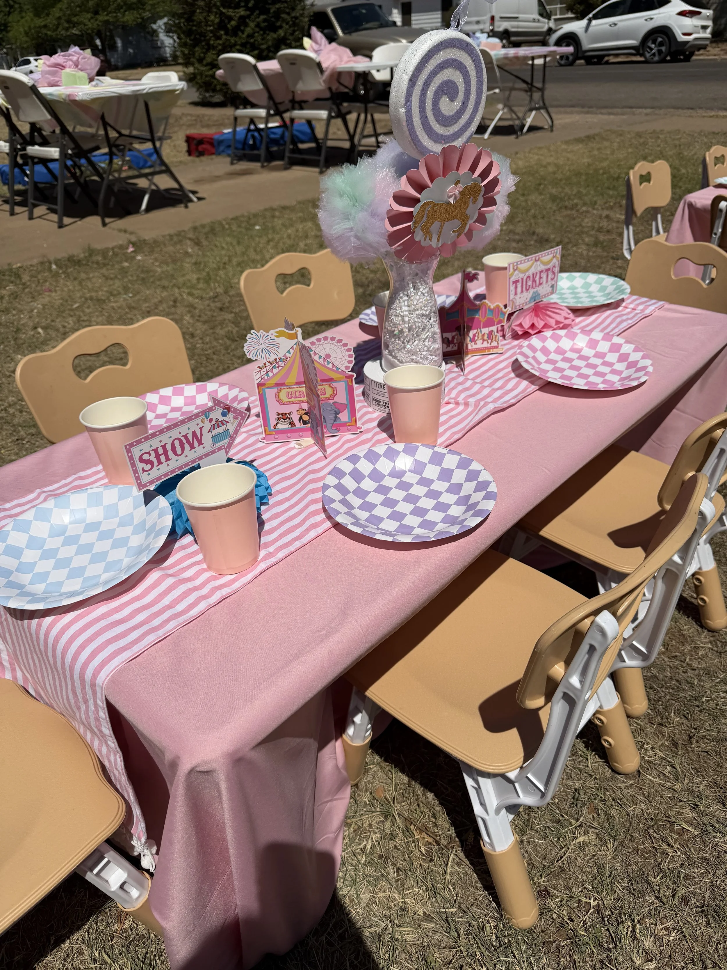 Kid's Table Setups