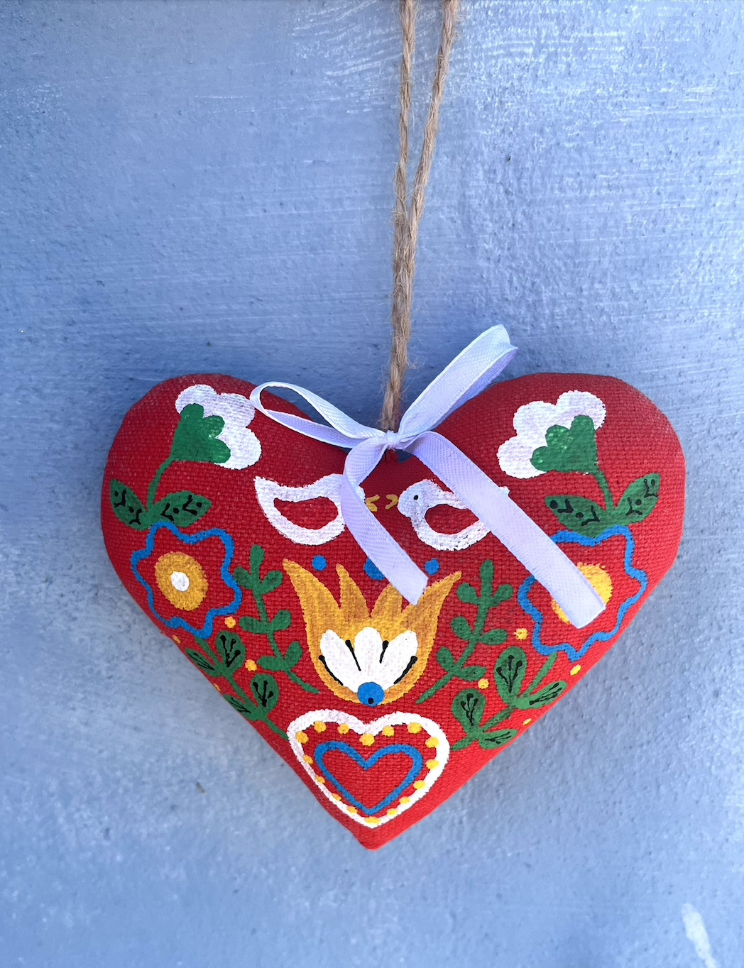 Textile heart with birds