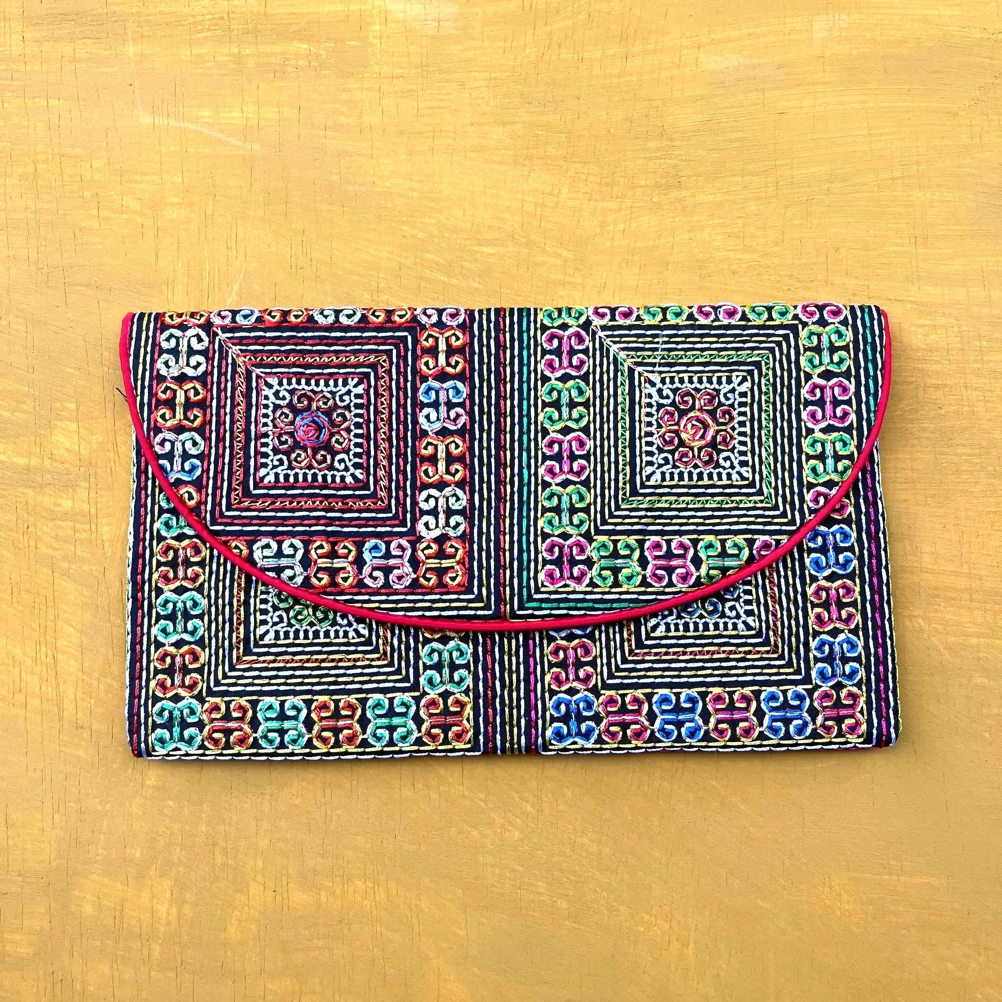 Vietnamese  Envelope Purse
