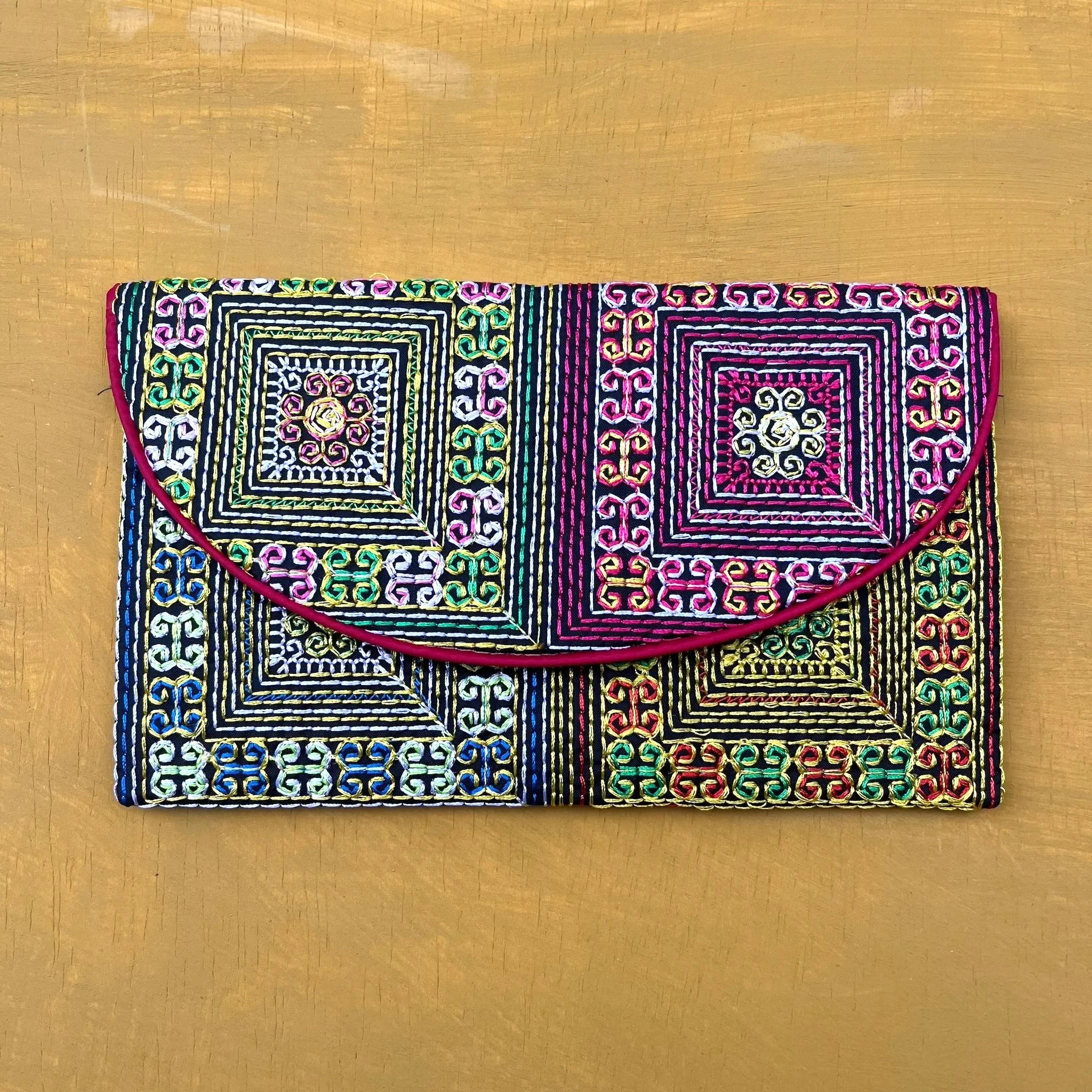 Vietnamese  Envelope Purse