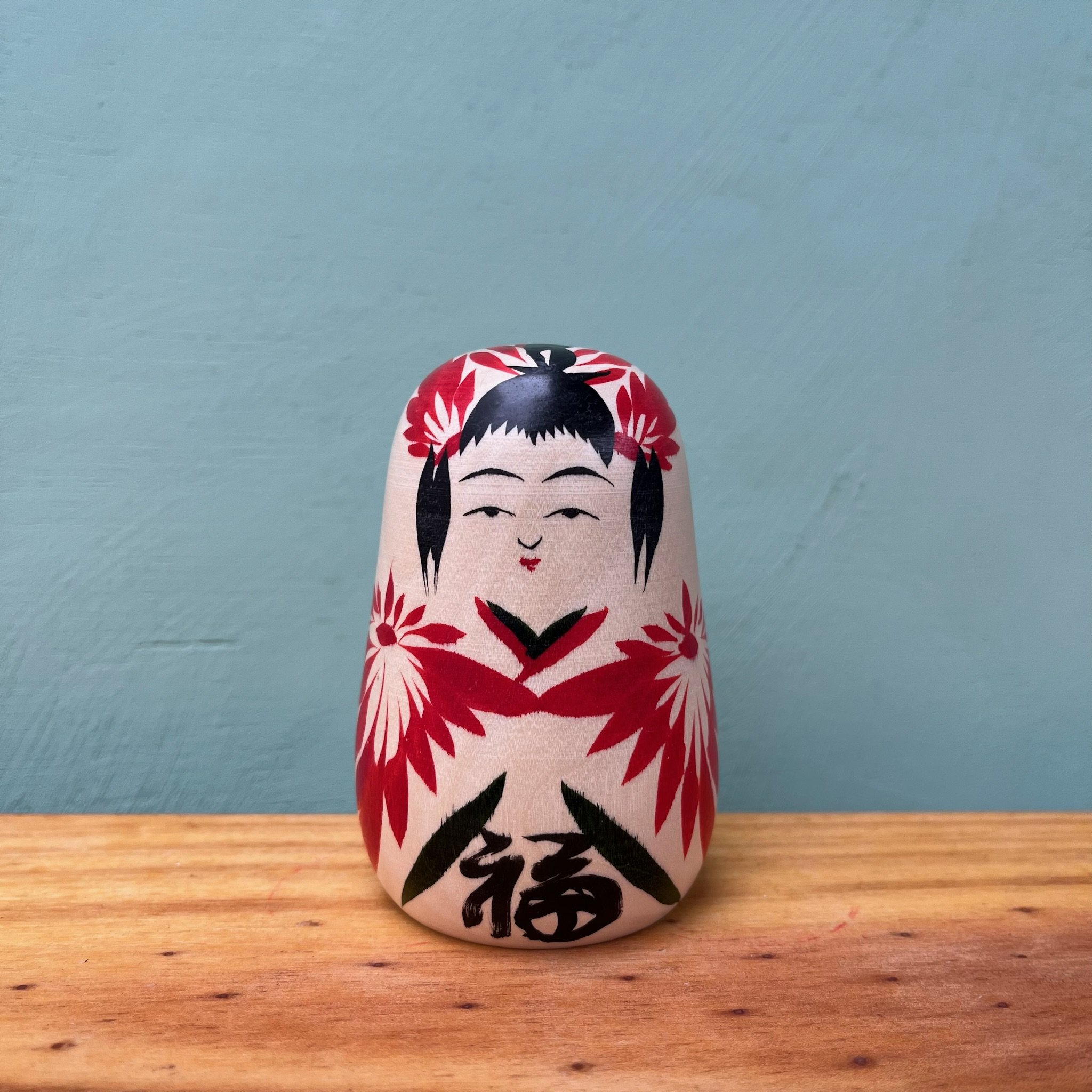 Kokeshi Mrs Daruma