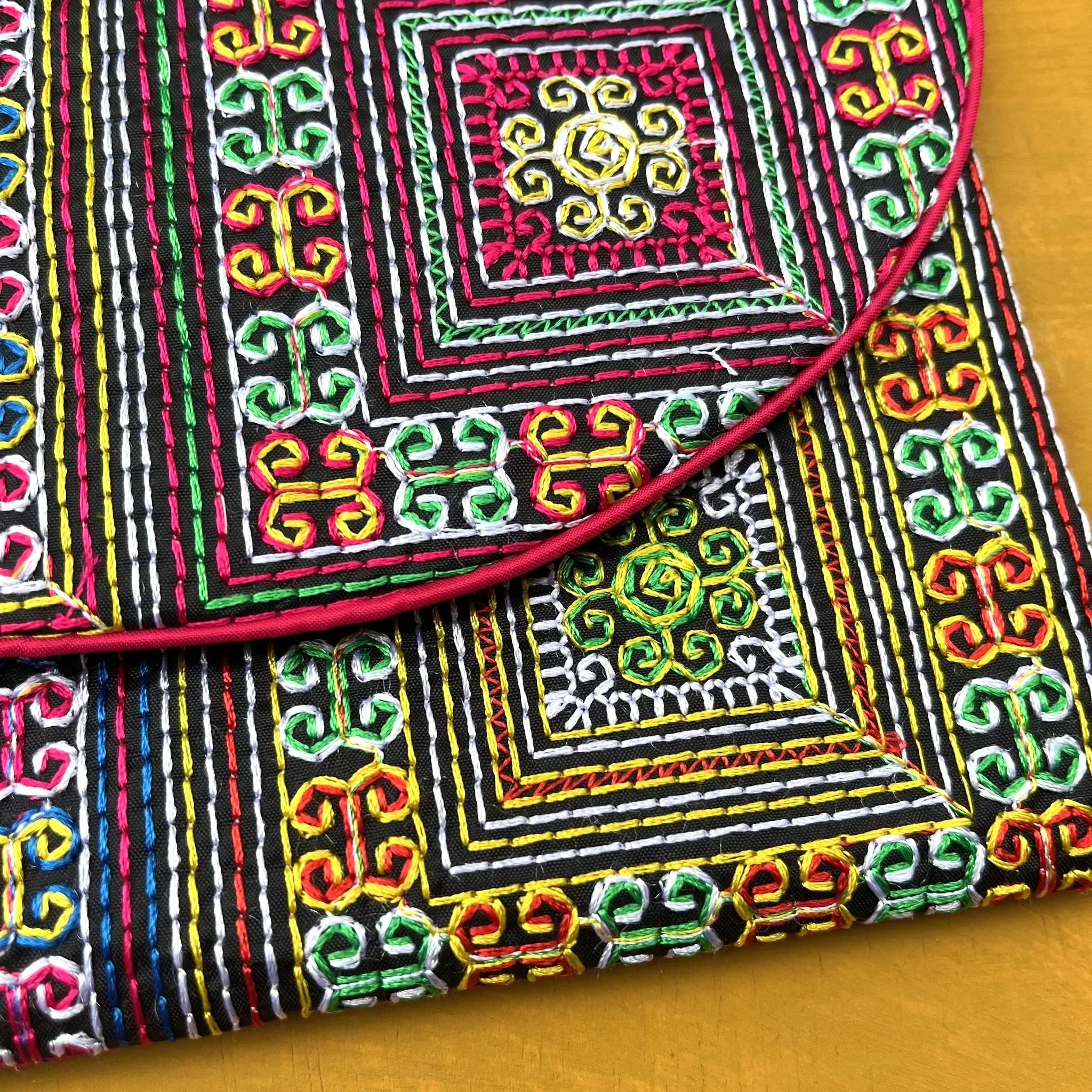 Vietnamese  Envelope Purse