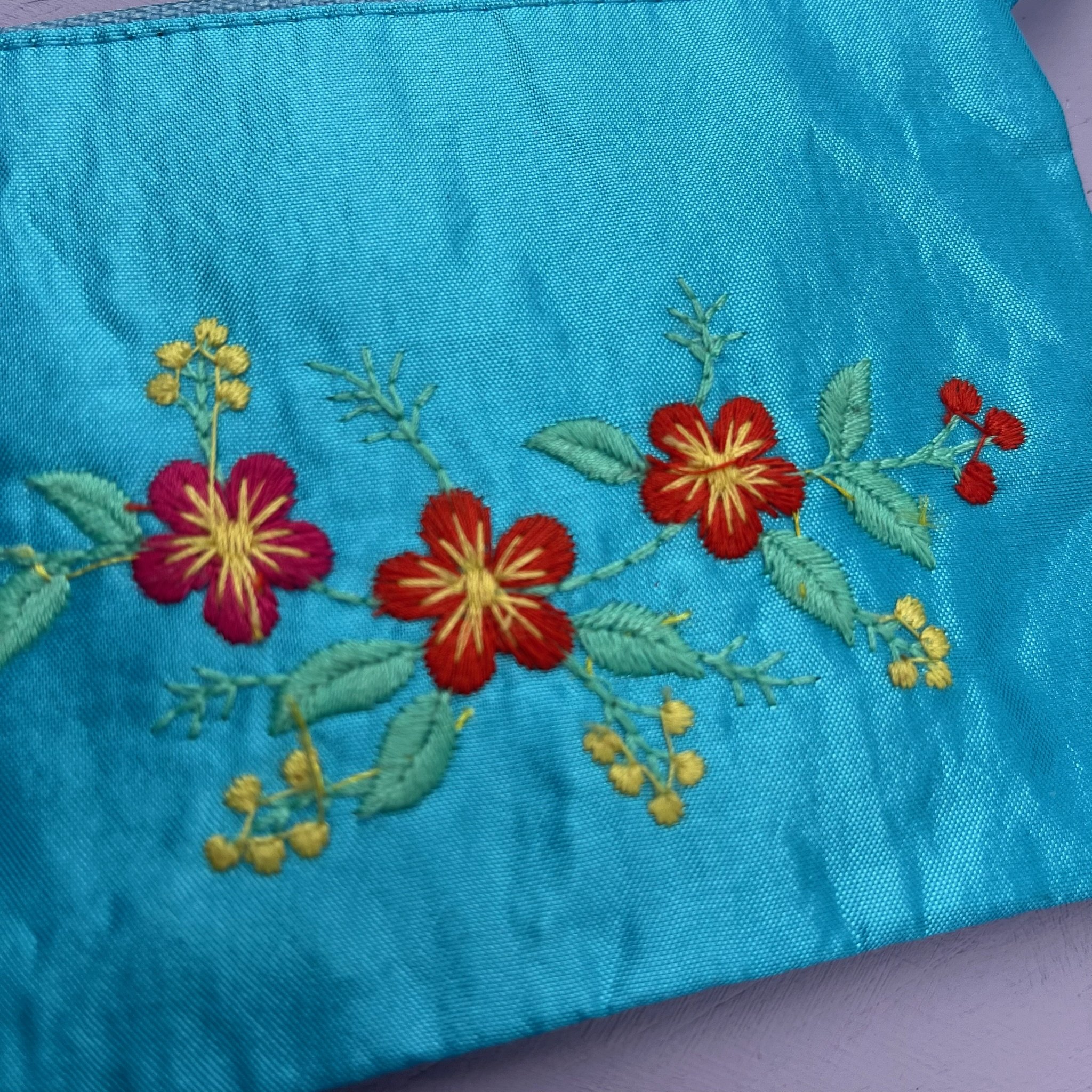 Floral Embroidered Coin Purse