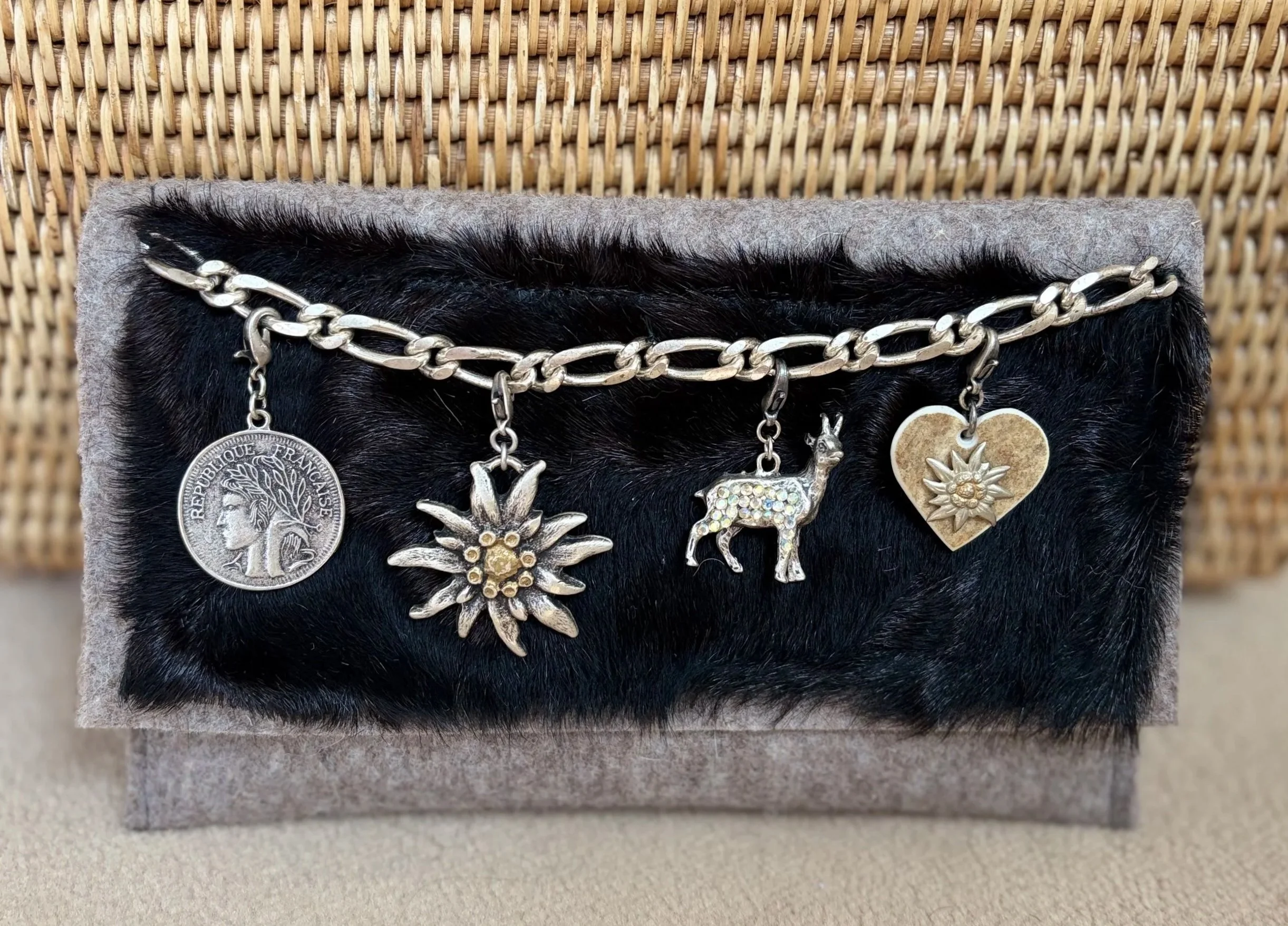 OHa - Dirndltasche Amalia