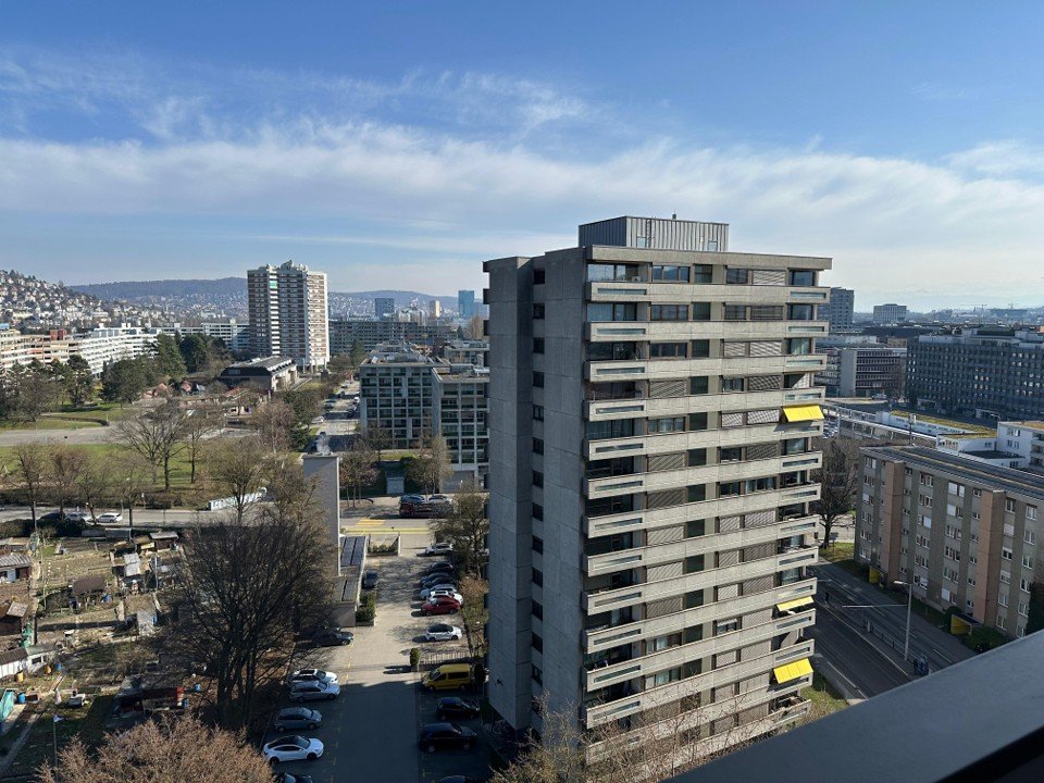 7 - Balcony - 3.jpg
