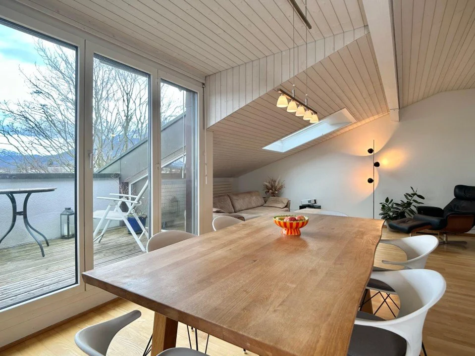 Spacious 3-Room Apartment with a Fantastic View in Lucerne