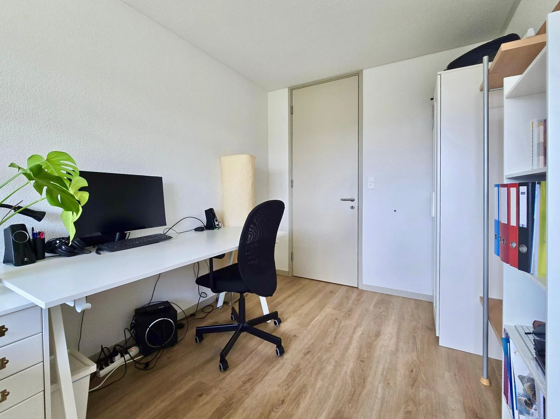 5 - Bedroom 2 - 2.jpeg