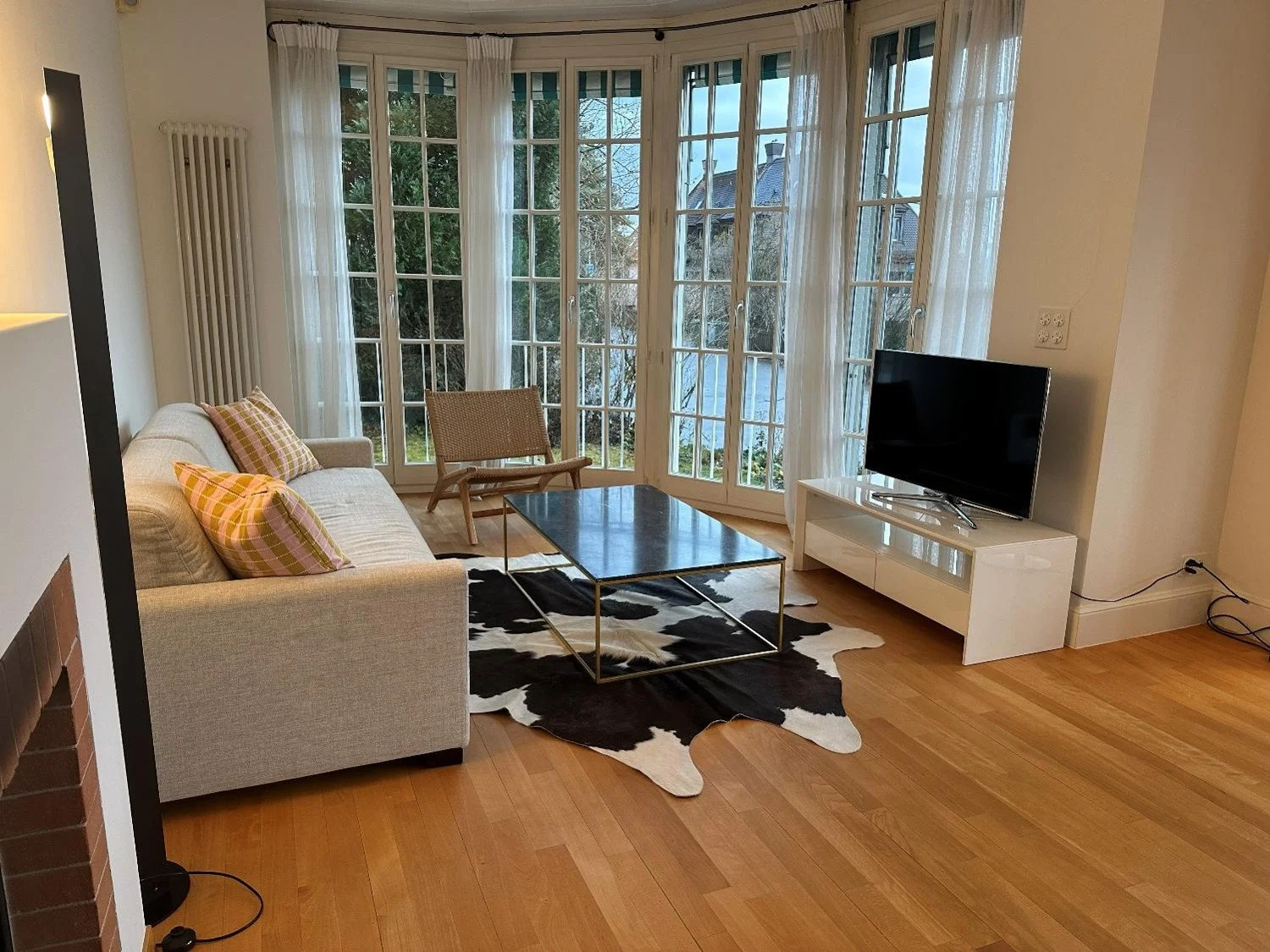 3.5 Room Apartment in a Prime Neighborhood in 8032 Zurich - Partly or Fully Furnished