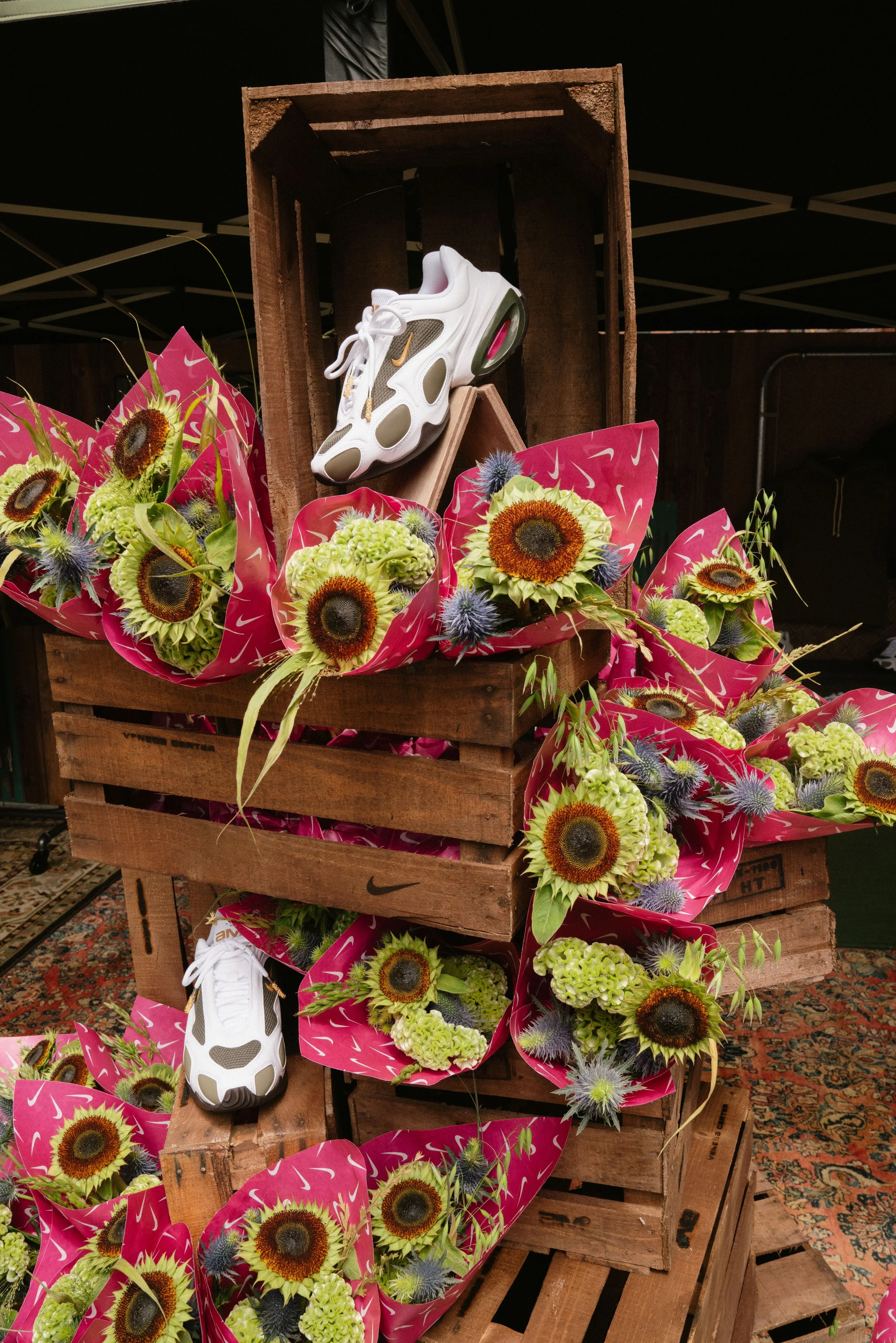 nyc-brand-activation-florals-bouquet-bar (7).jpg