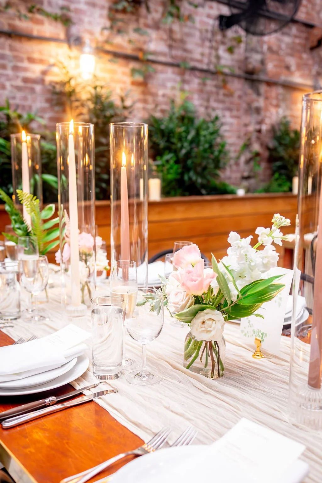 wedding-florist-lilyfete-new-york-brooklyn-wythe-hotel-florist (10).jpg