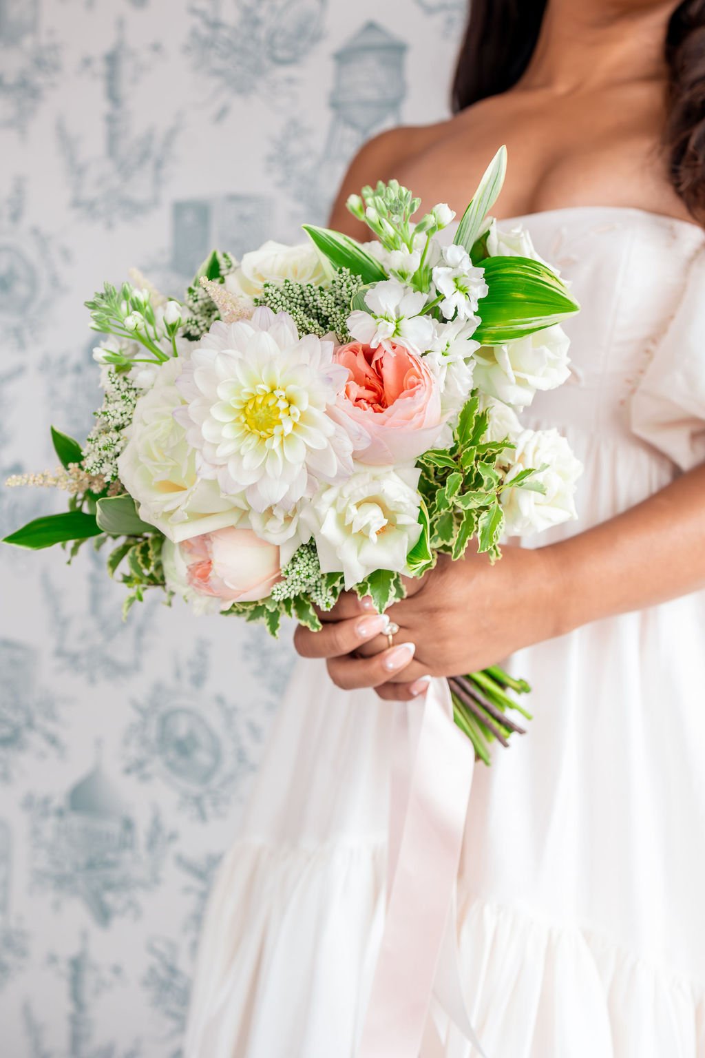 wedding-florist-lilyfete-new-york-brooklyn-wythe-hotel-florist (4).jpg