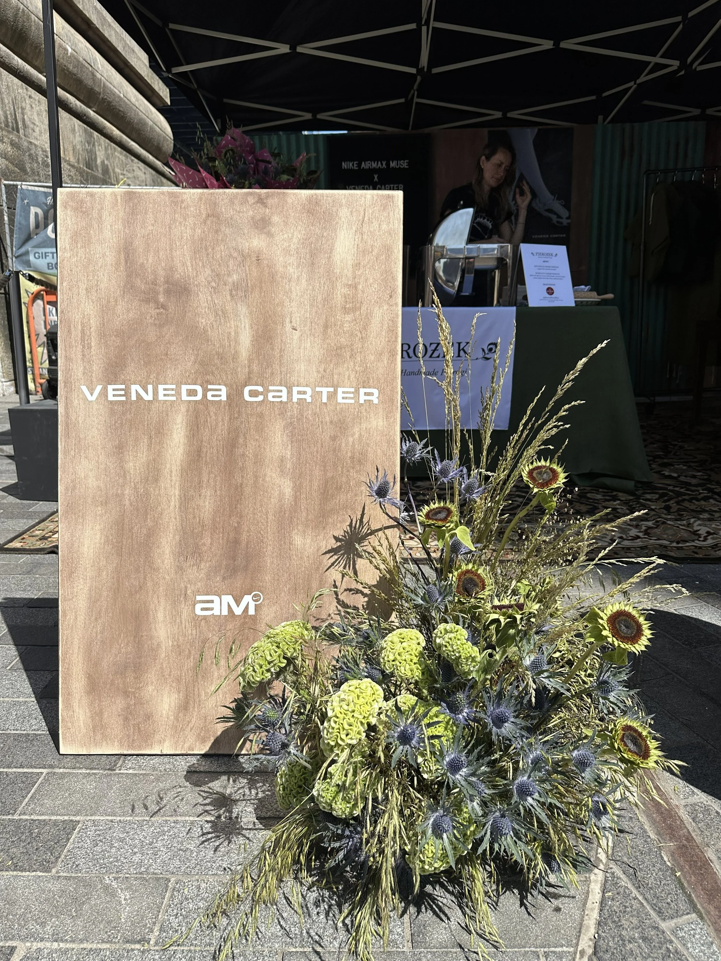 nyc-brand-activation-florals-bouquet-bar (18).jpg