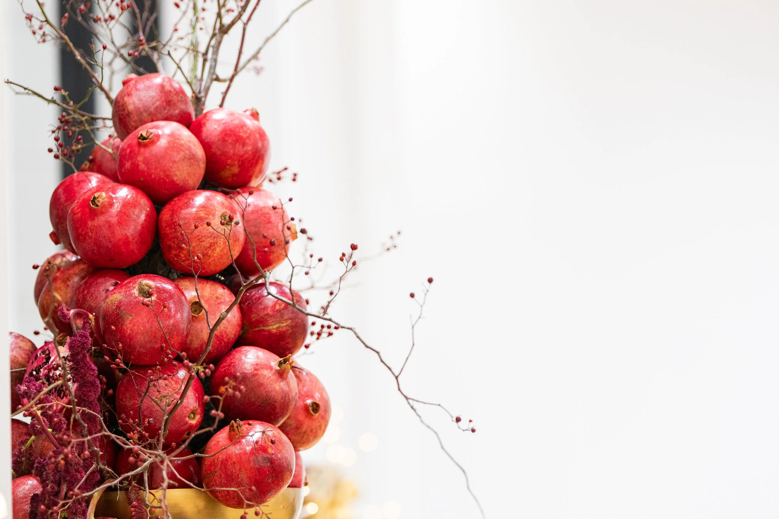 Floral-design-editorial-winter-solstice-event-brooklyn-new-york (1).jpg