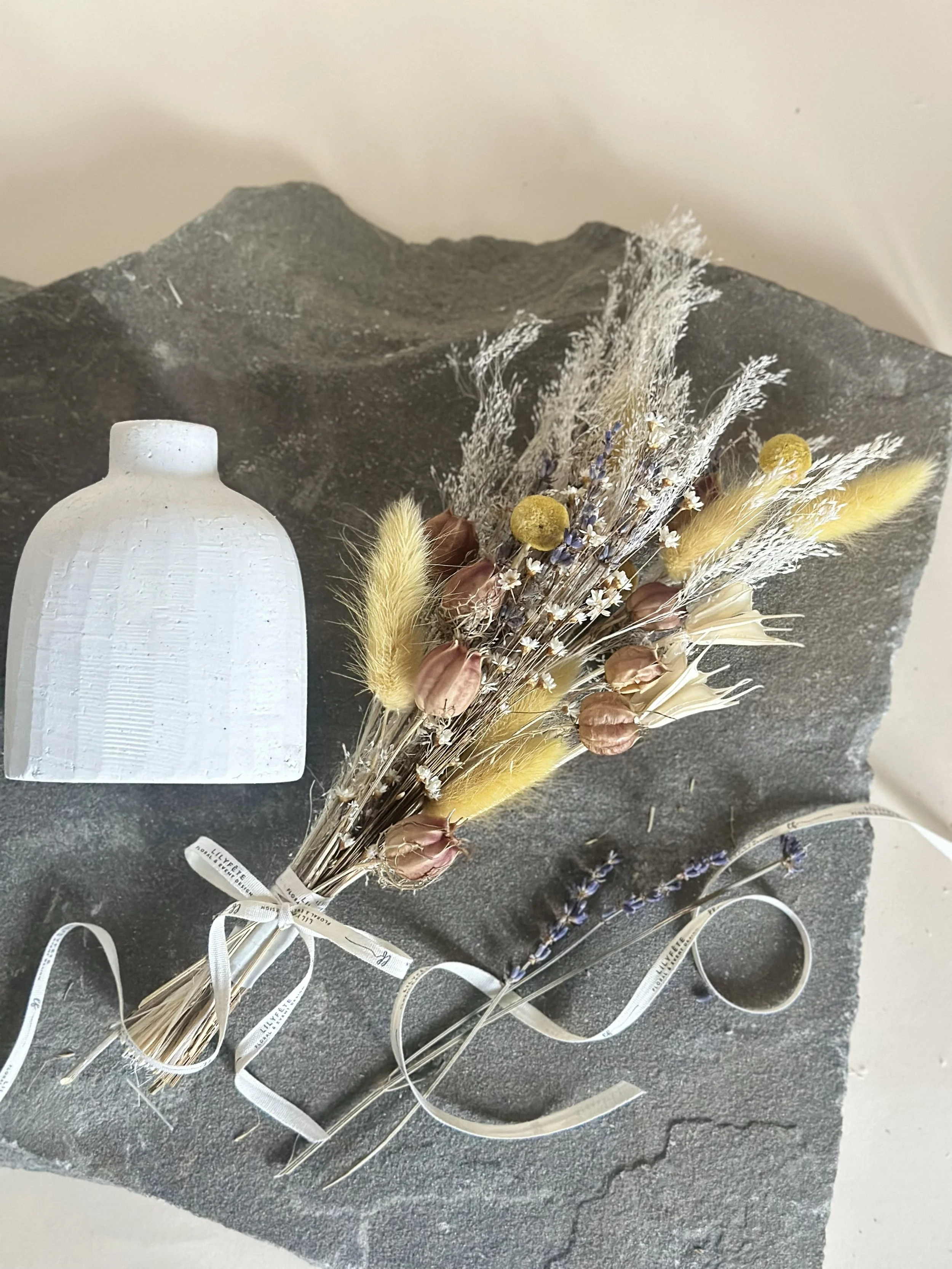 dried-floral-vase-arrangement-preserved (40).jpg