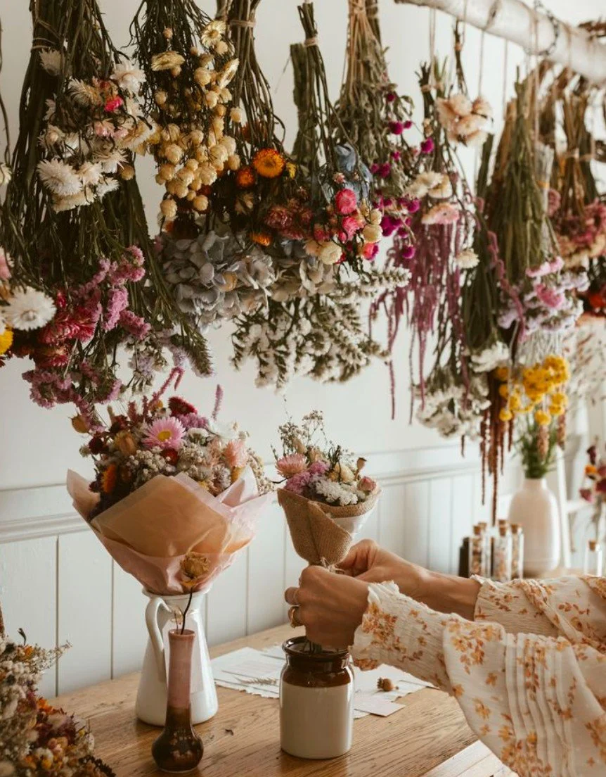 Dried-Floral-Design-Workshop-LilyFete-Brooklyn.jpg